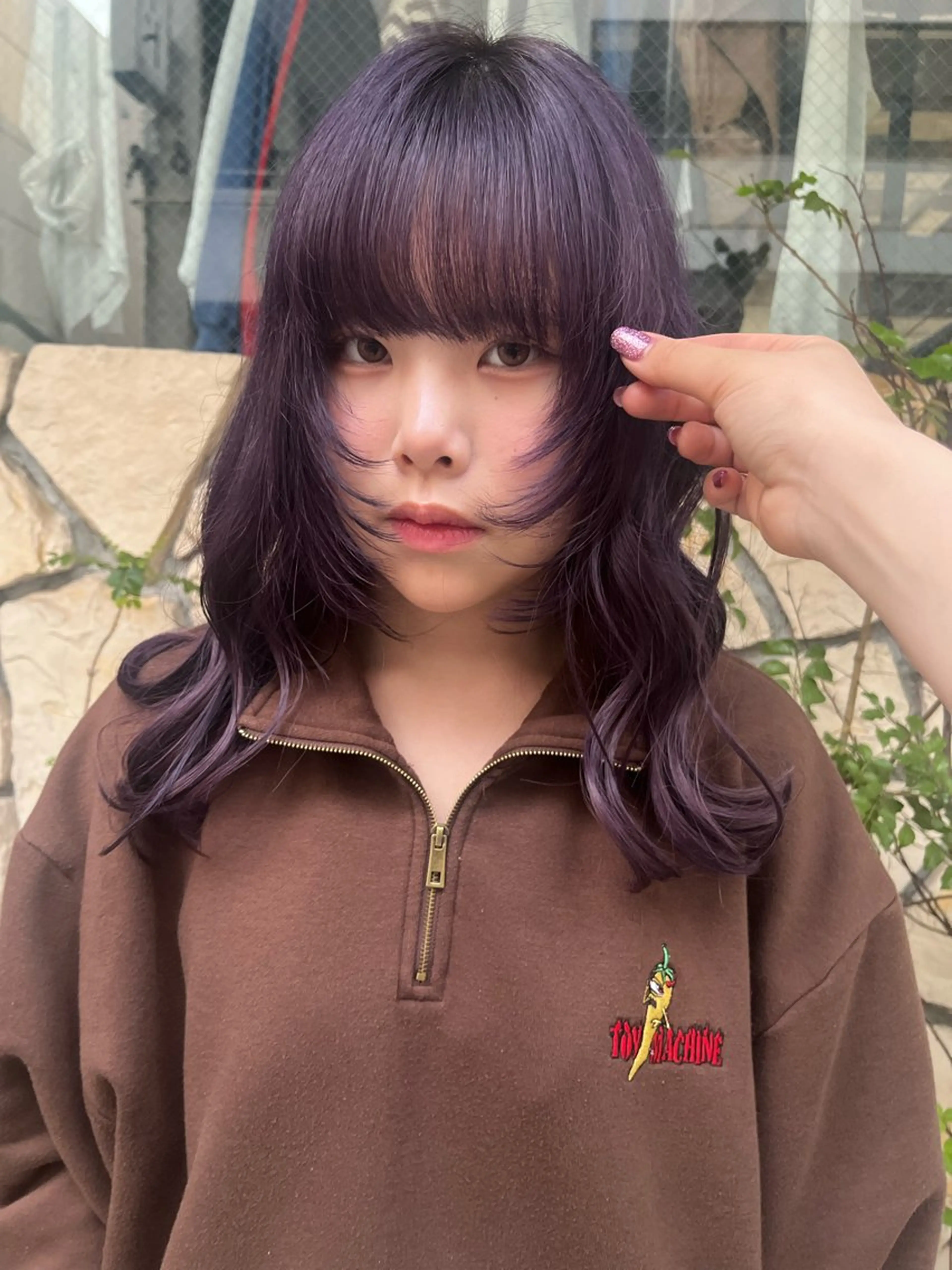 ロング カラー ラベンダーカラー 顔周りカット レイヤーカット AOI ハイトーン/ボブのヘアスタイル