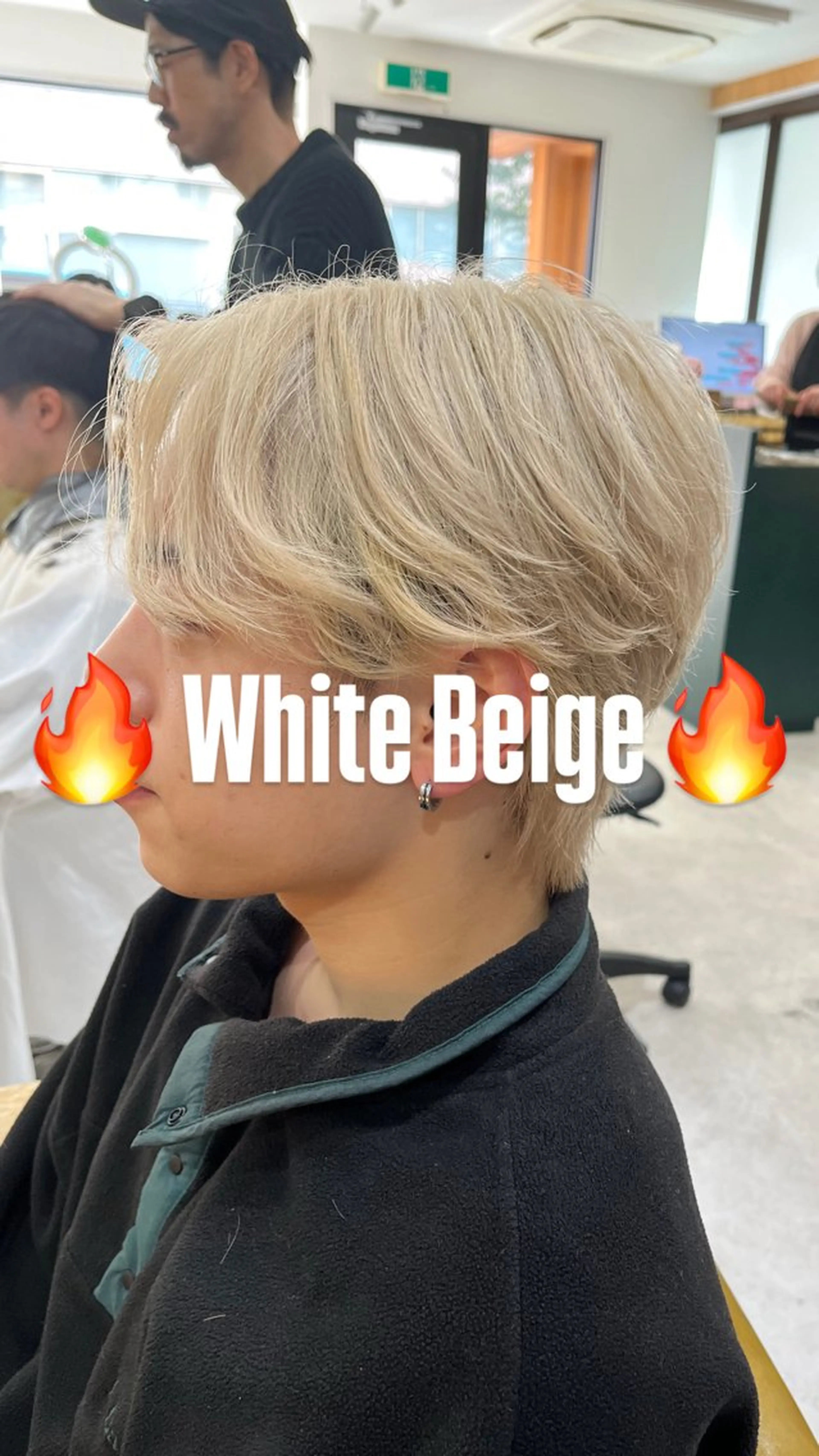 カラー メンズ ベージュカラー ホワイトベージュ カット ヘアカラー 【メンズパーマ専門】 質感職人/牧野成瀬のヘアスタイル