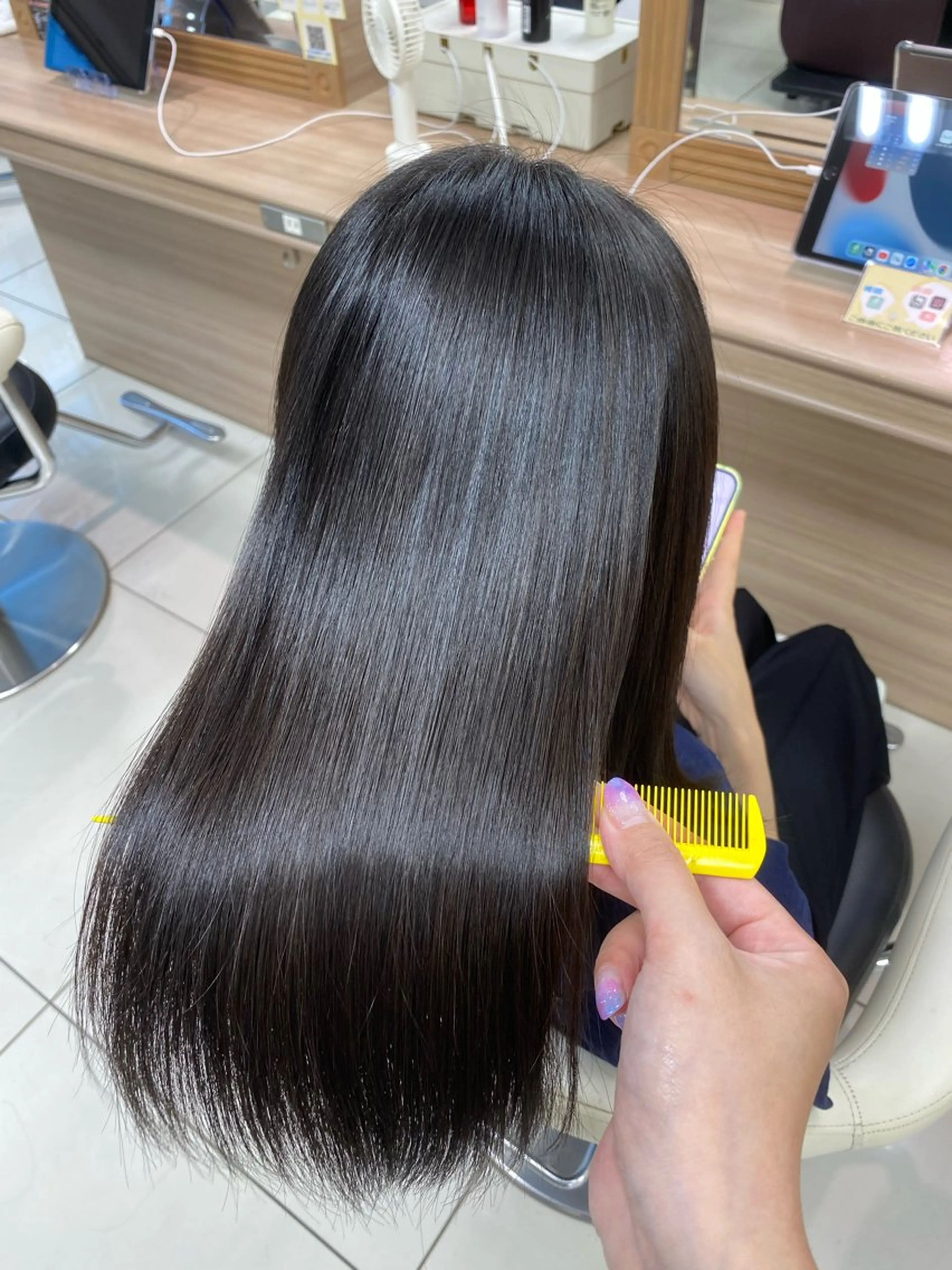 セミロング パーマ 髪質改善 縮毛矯正 トリートメント SONOKA 🦋のヘアスタイル