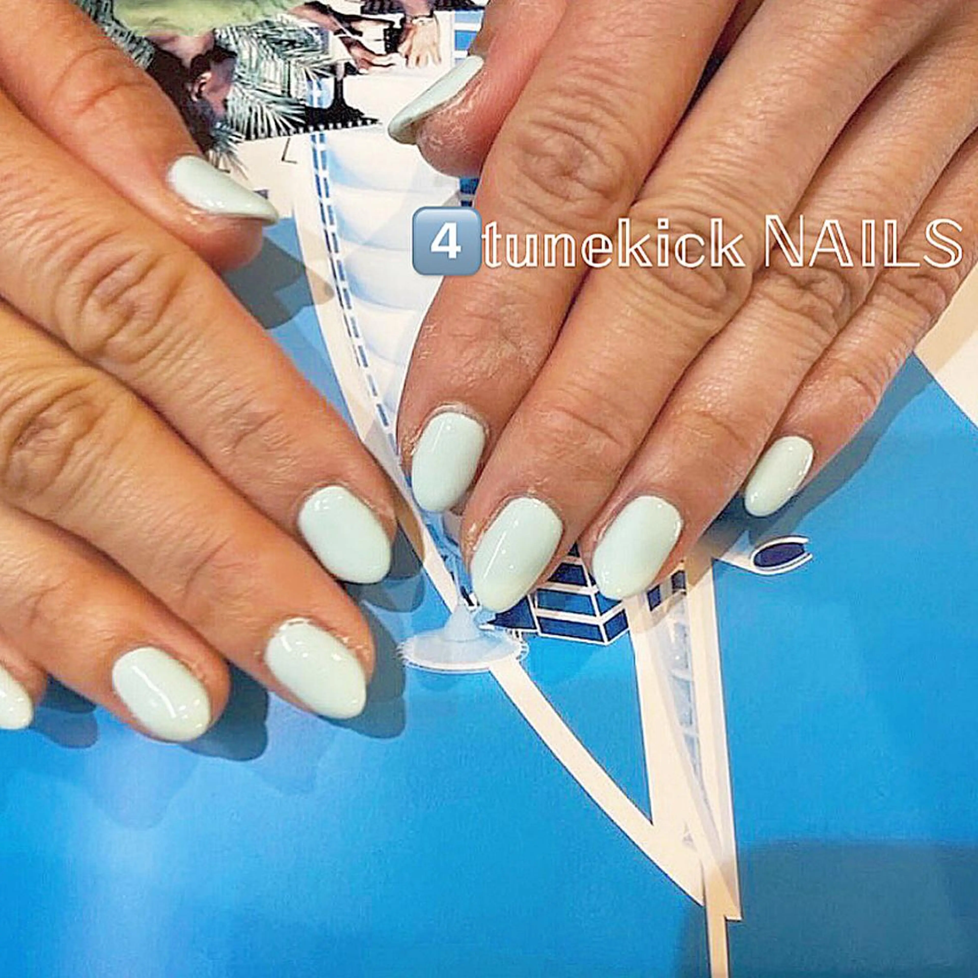 ネイル ブルー ニュアンスネイル 4tunekick NAILS(フォーチュンキックネイルズ)所属・光森 淳子のネイルデザイン