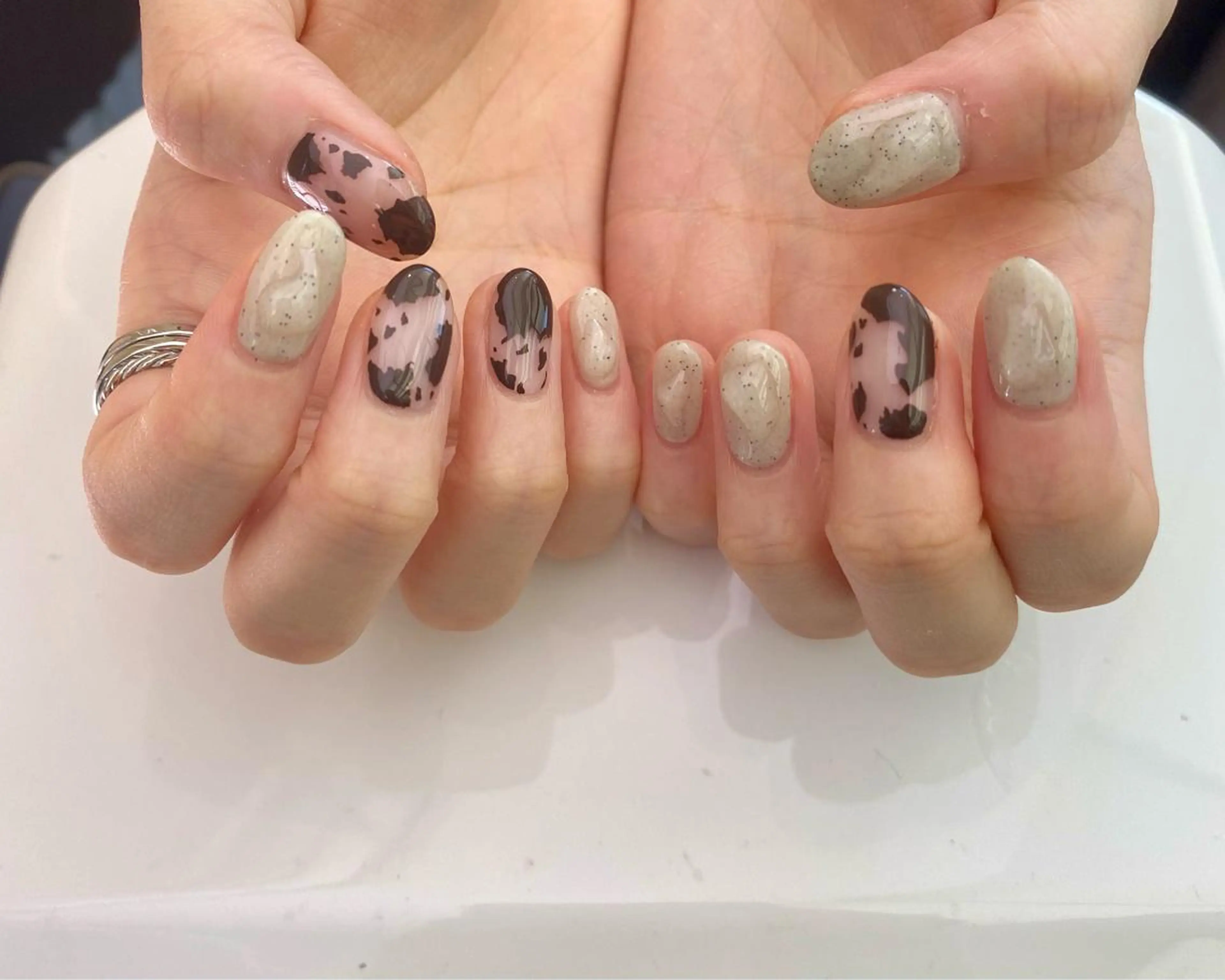 ネイル 持ち込み 安藤 彩乃のネイルデザイン