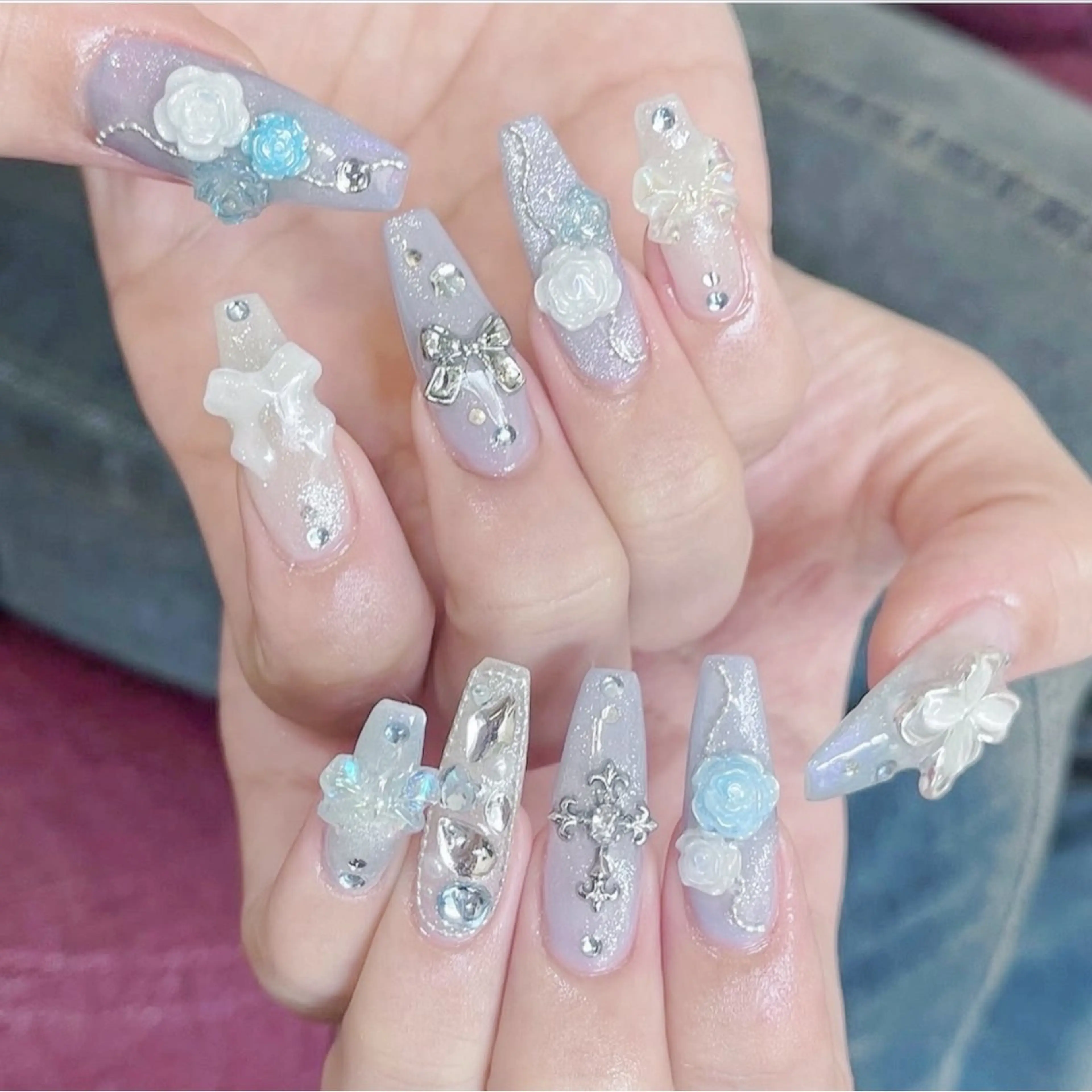 ネイル アニマル柄 オーロラネイル チークネイル フラッシュネイル ジェルネイル ハンドネイル Hinaa 池袋のネイルデザイン