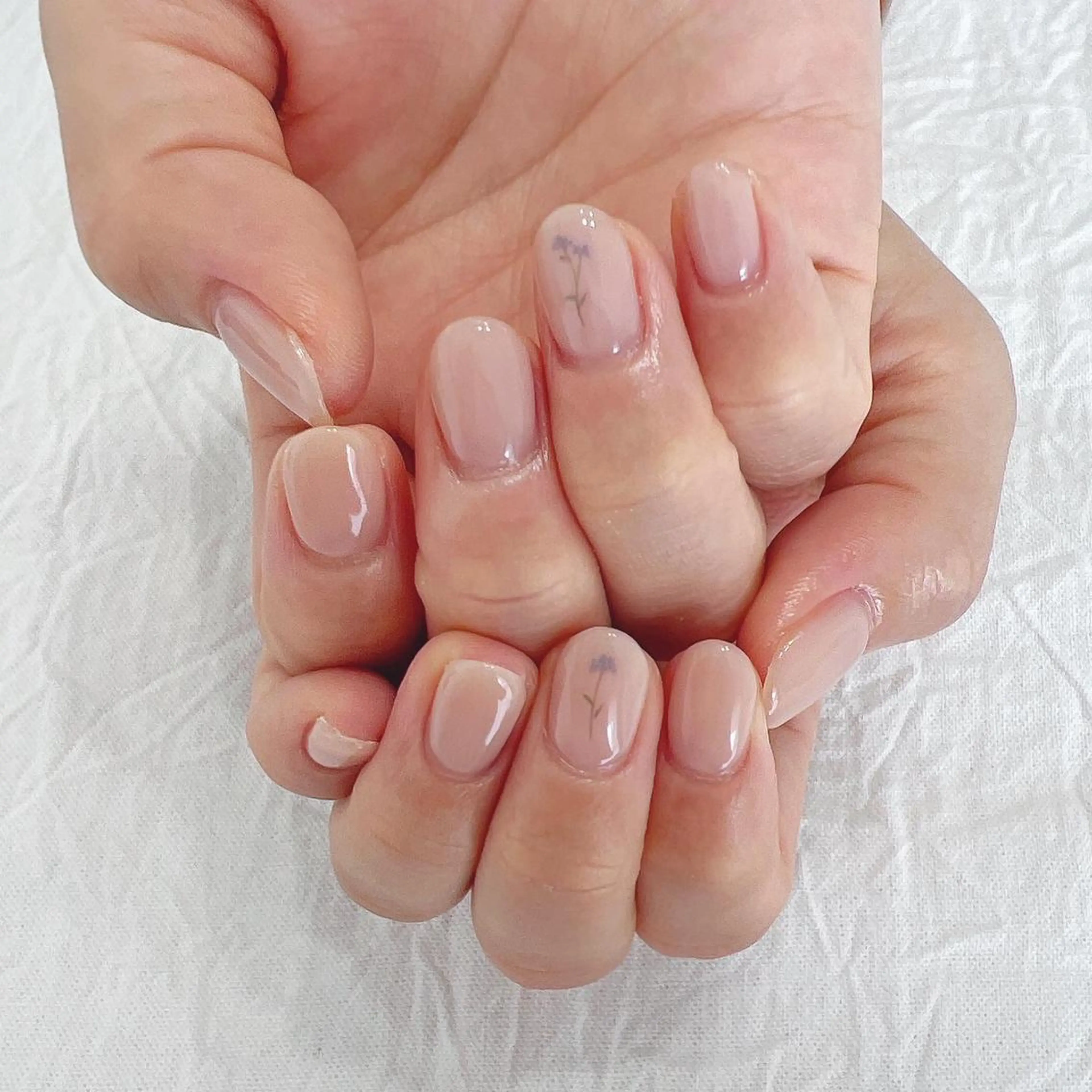 ネイル ニュアンスネイル ワンカラーネイル シンプルネイル ハンドネイル peaberry nailのネイルデザイン