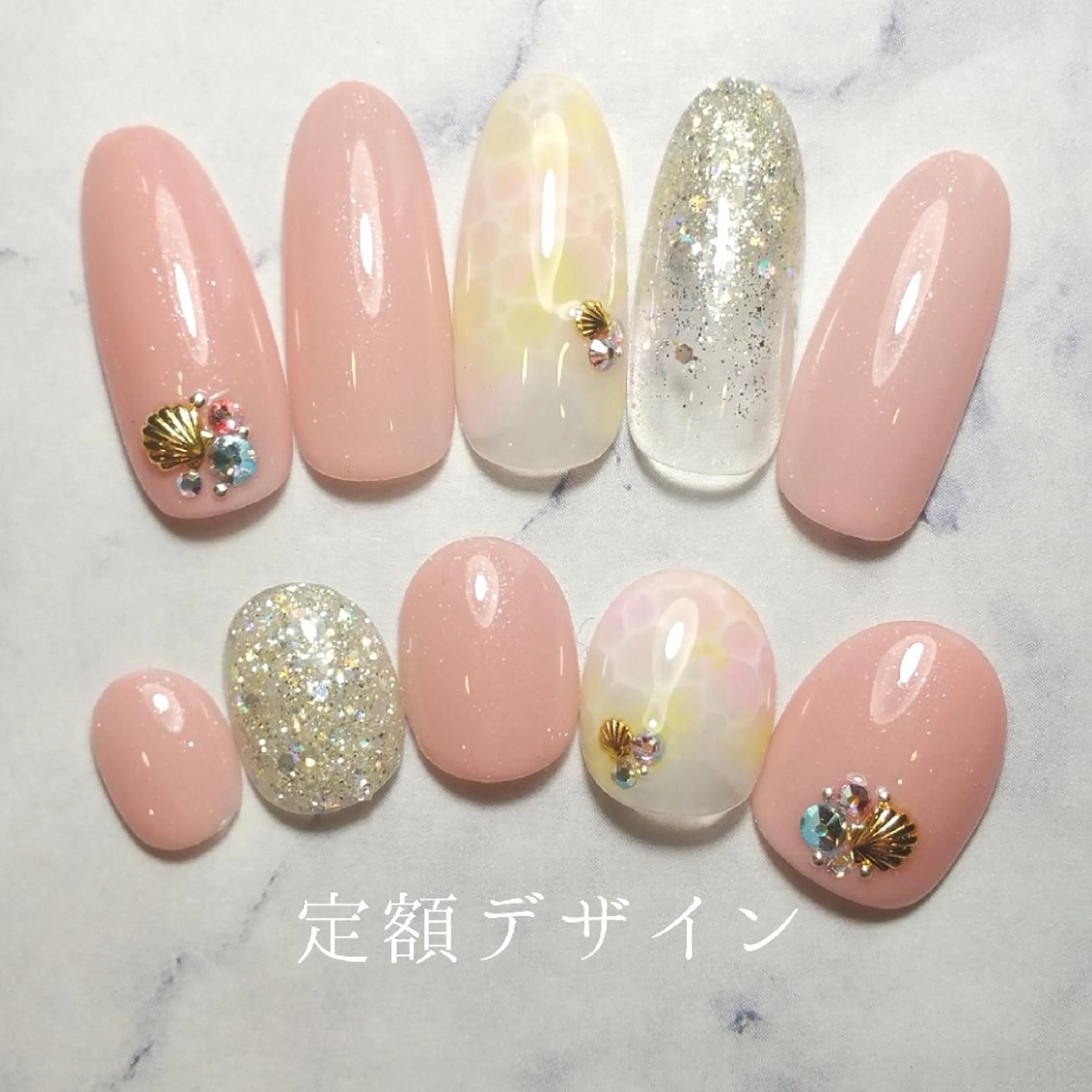 ネイル ハンドネイル 柴田 彩のネイルデザイン