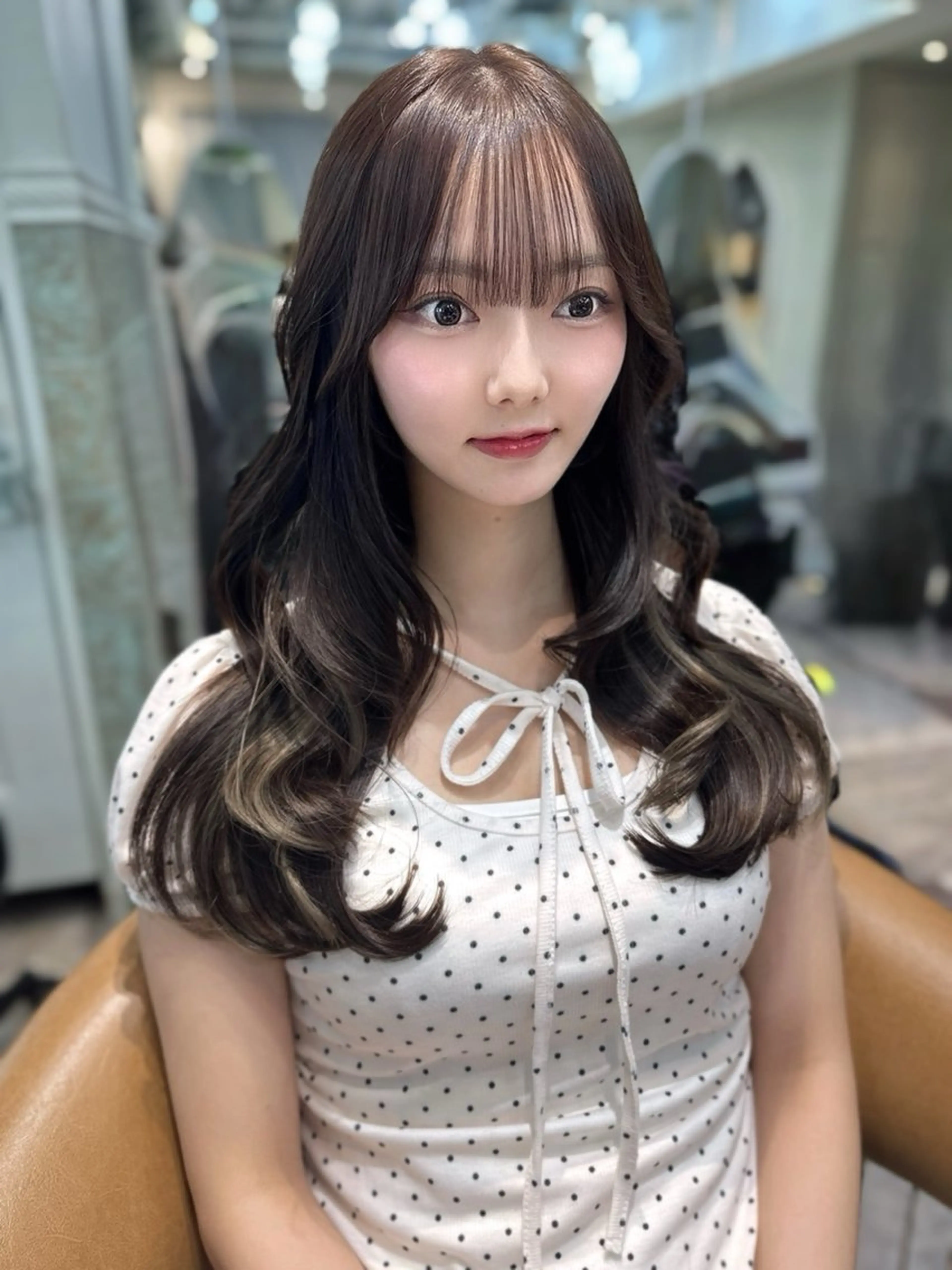 ミディアム カラー カット ヘアカラー トリートメント 木屋元一/透明感 /前髪/韓国ヘアのヘアスタイル