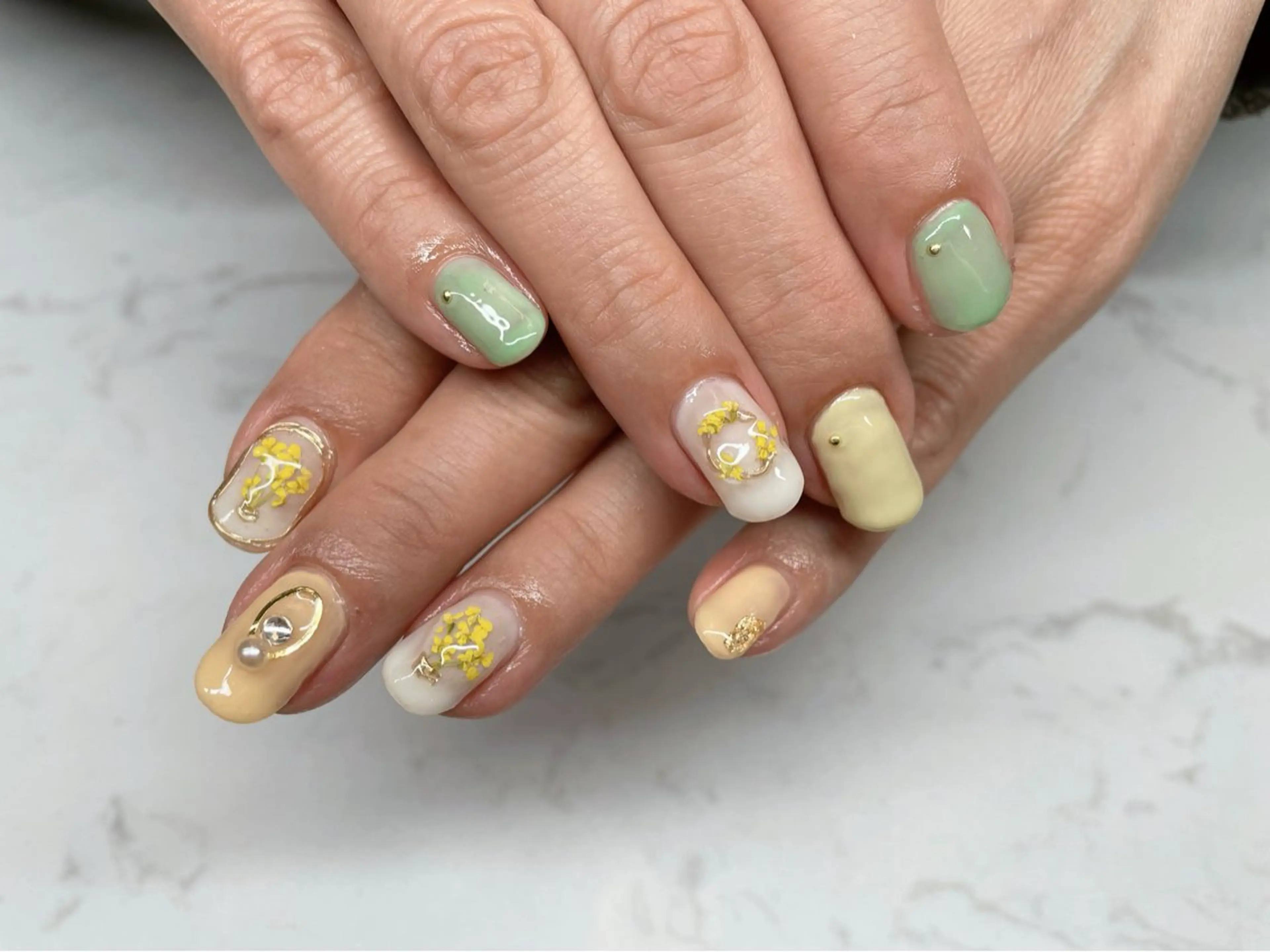 ネイル O's nailのネイルデザイン