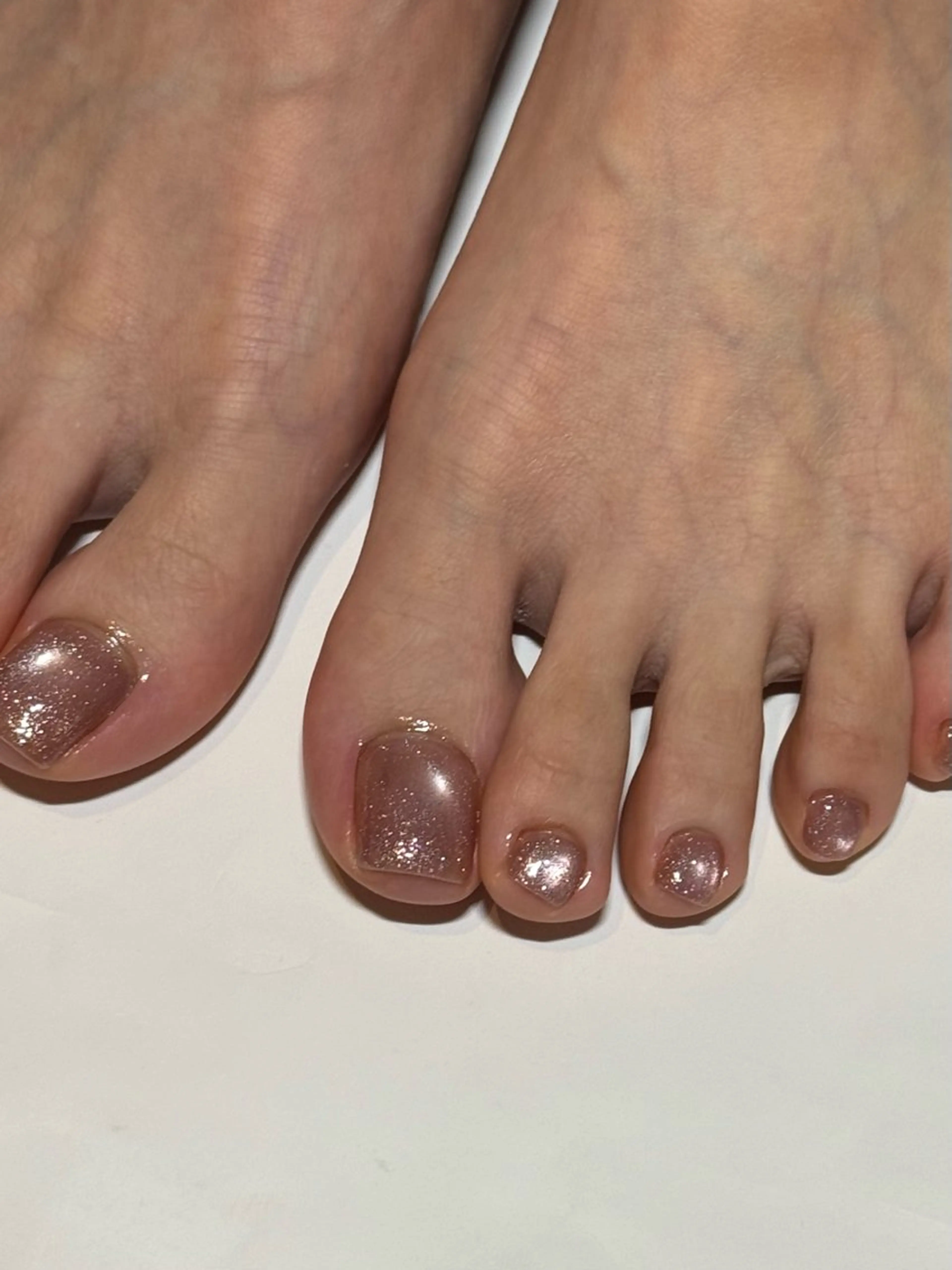 フット【ワンカラー マグネット フラッシュ🩰🍑】サンプル または色混ぜしてお好みのカラーをお作りしますの写真