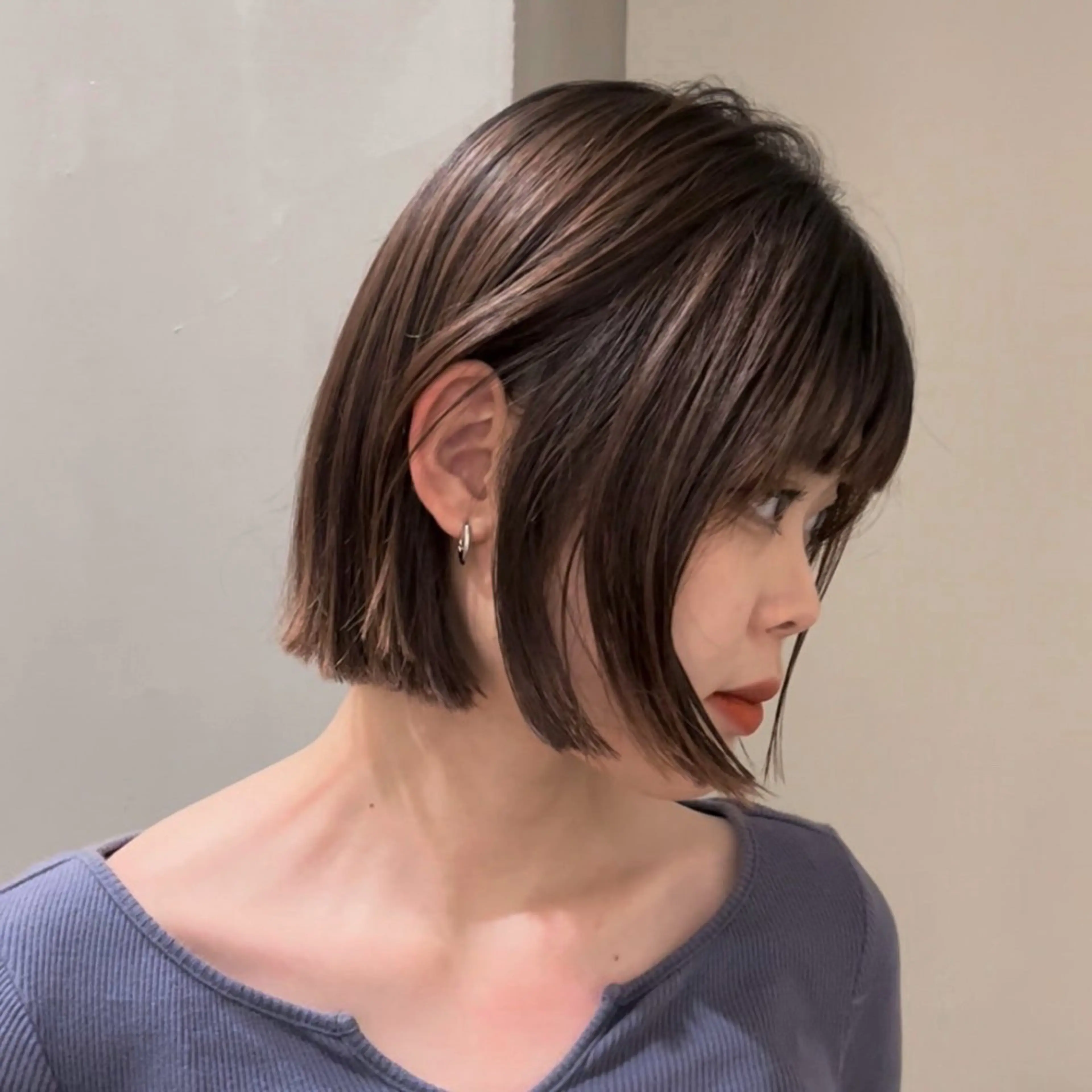 ショート ボブ カット トリートメント グレージュ🐰透明感 カラー🫧akihoのヘアスタイル