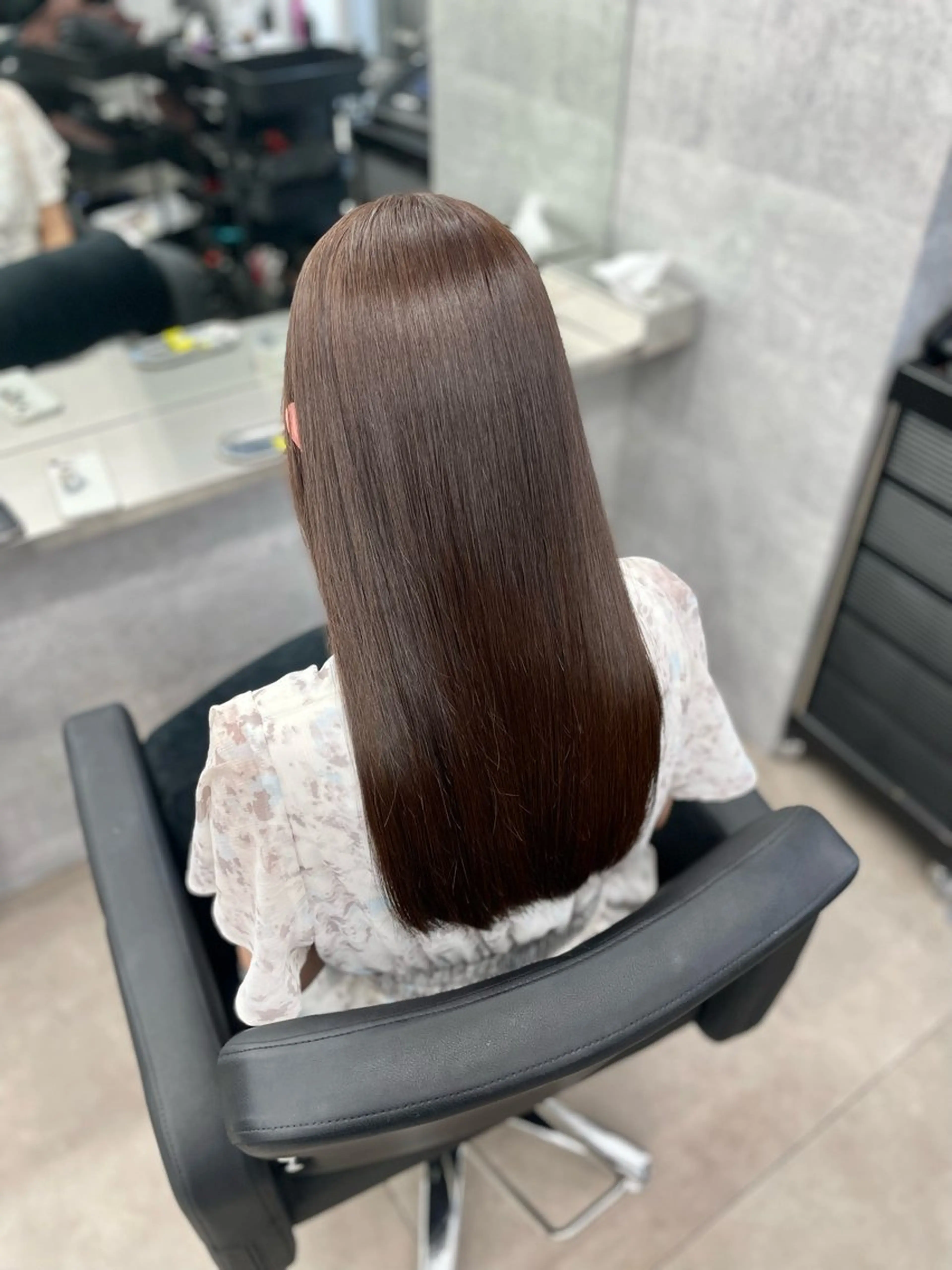 ロング カット ヘアカラー トリートメント CYNTHIADUE 店長｜ IRISUのヘアスタイル