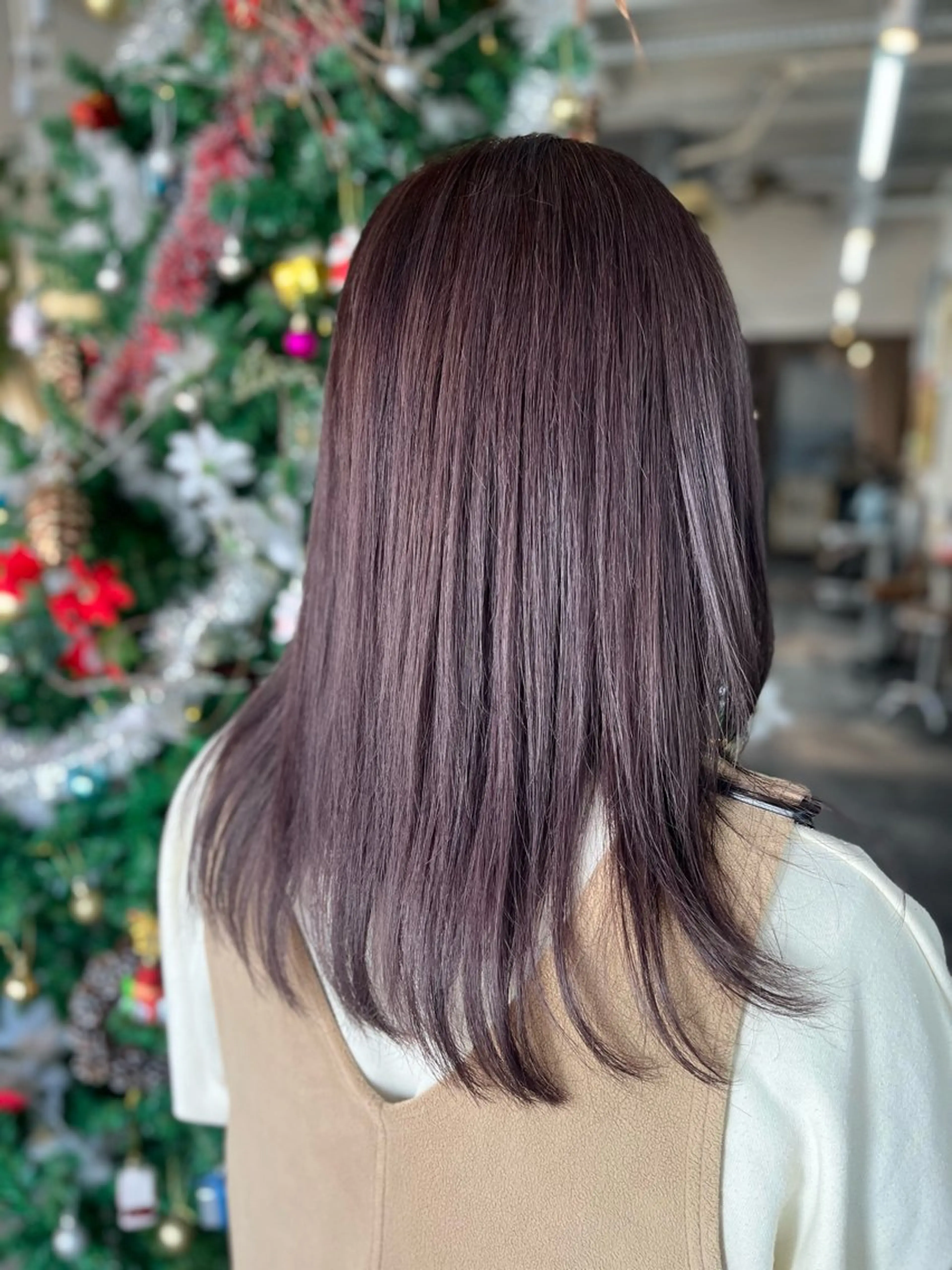 ミディアム ヘアカラー sena 《Mariana》のヘアスタイル