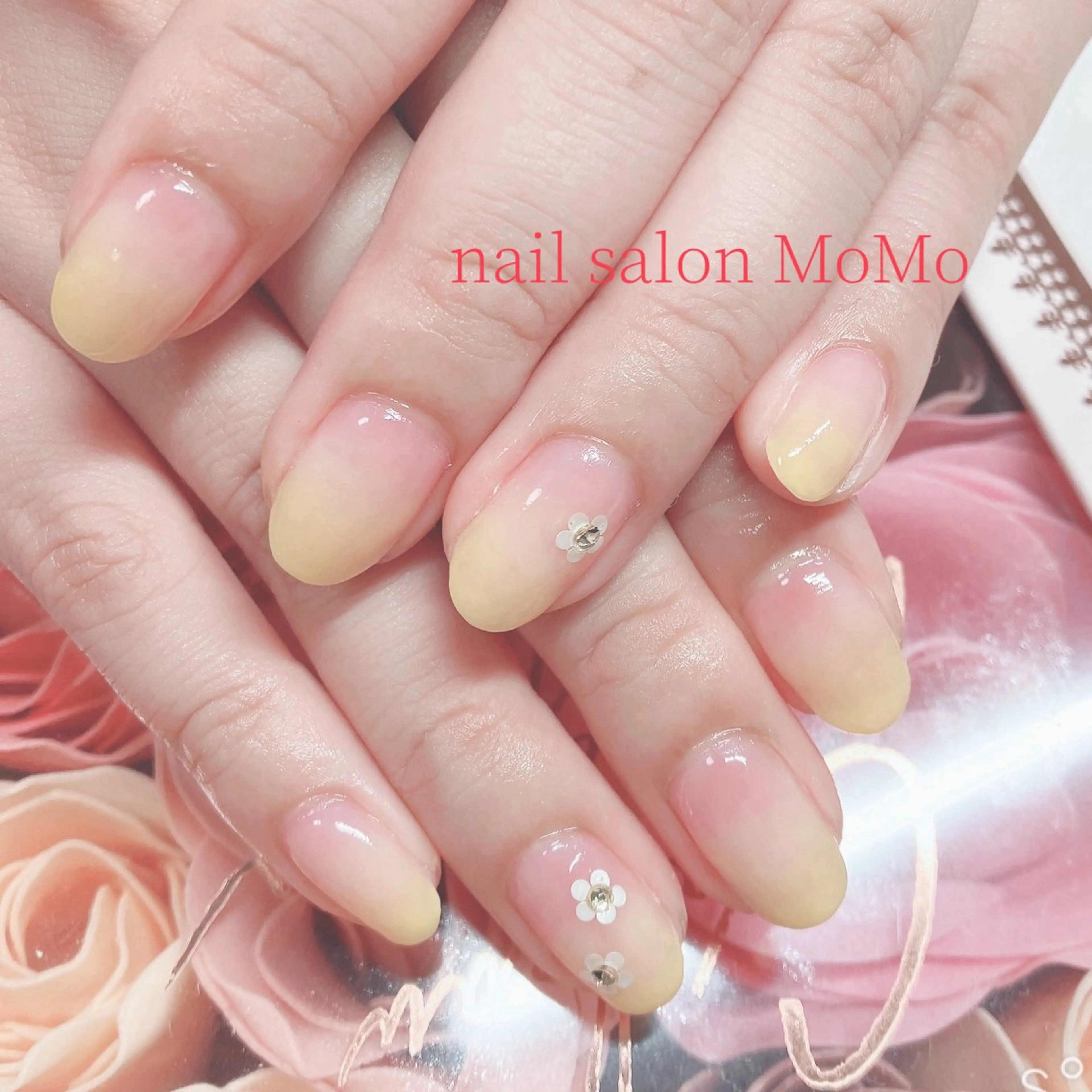 ネイル グラデーション nail salon  MoMo所属・nail salon MoMoのネイルデザイン