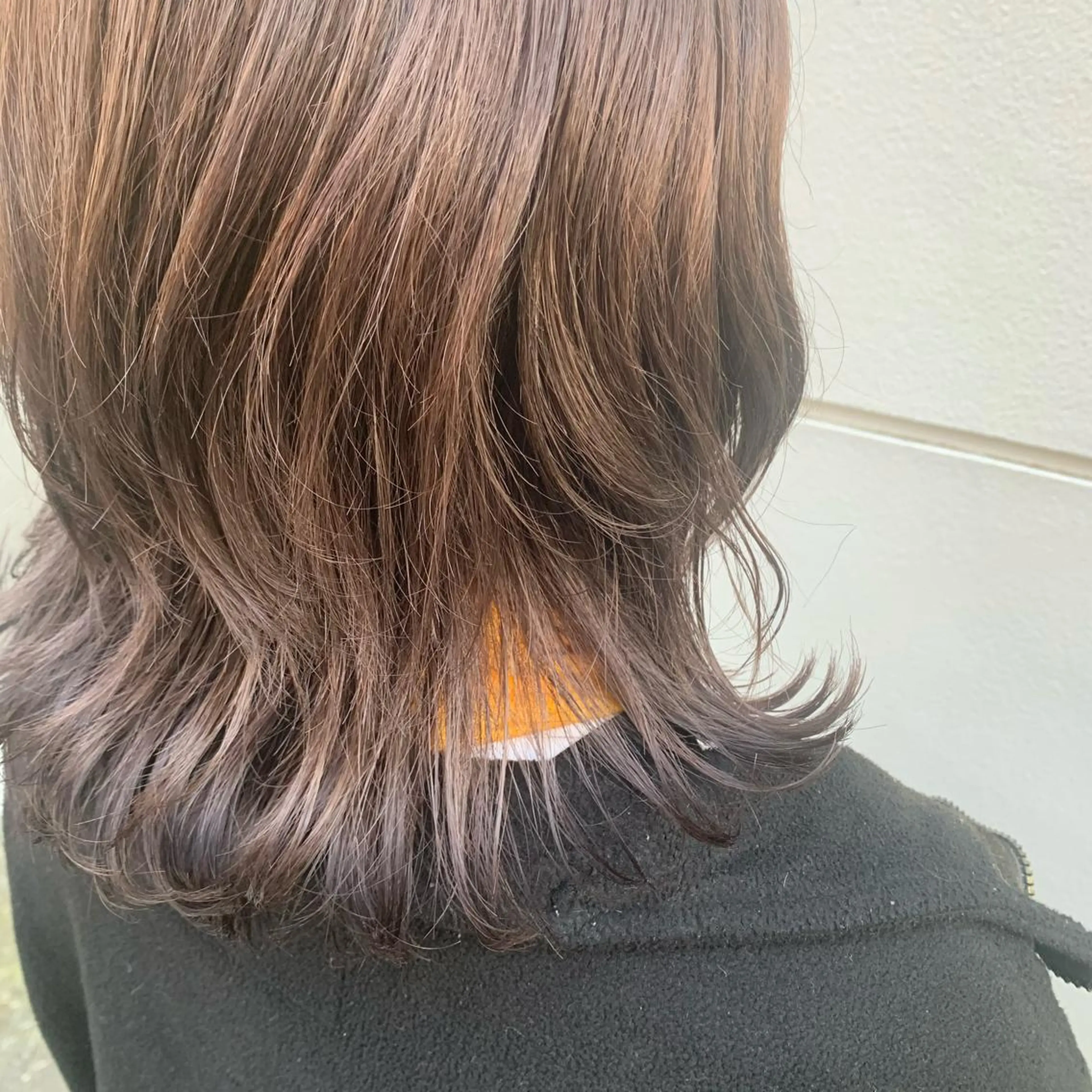 ミディアム カラー ヘアアレンジ サナ🌱 切りっぱなしボブのヘアスタイル