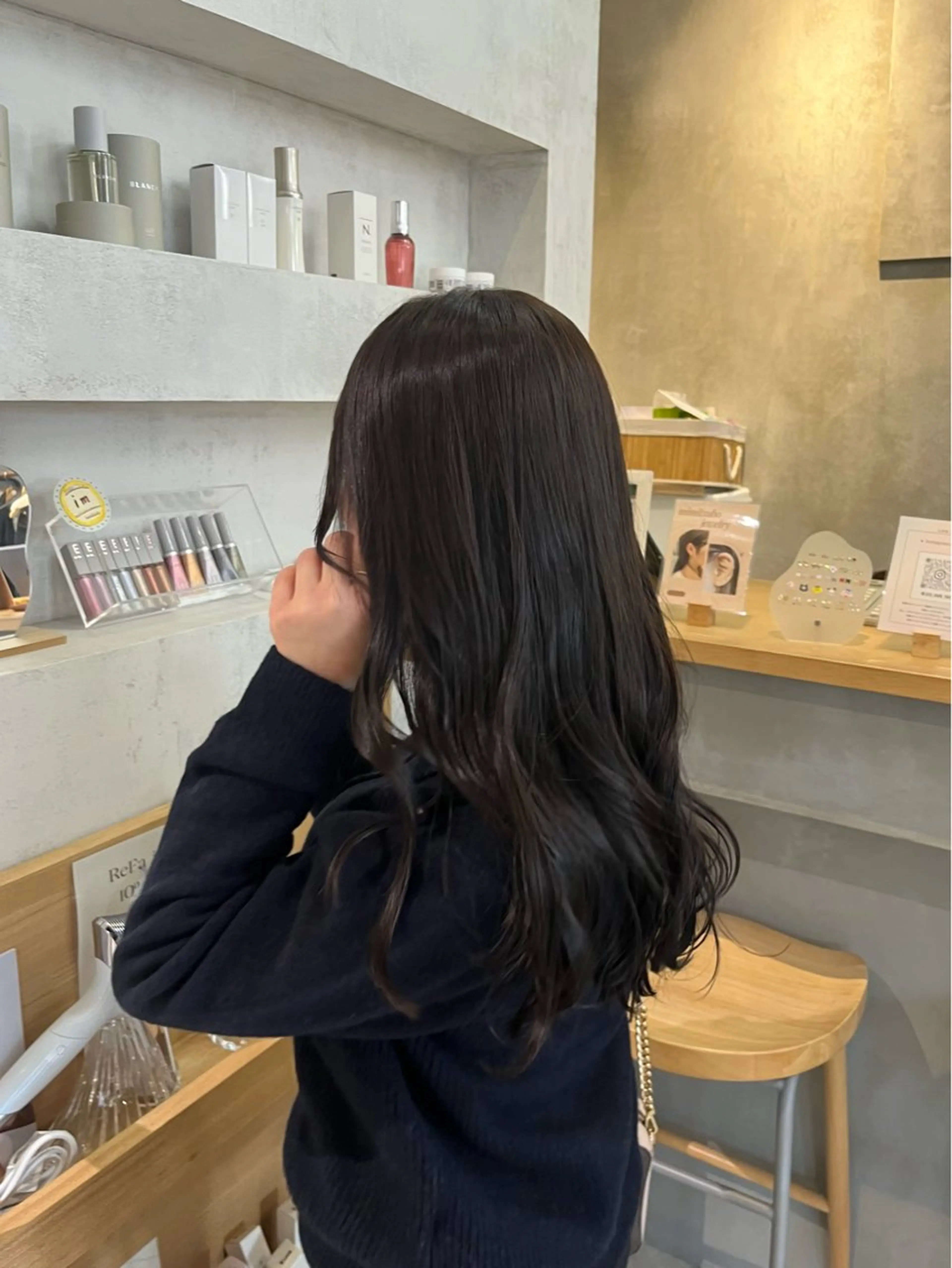 ロング カラー ブラウンカラー Lico所属・鈴木 由衣のヘアスタイル