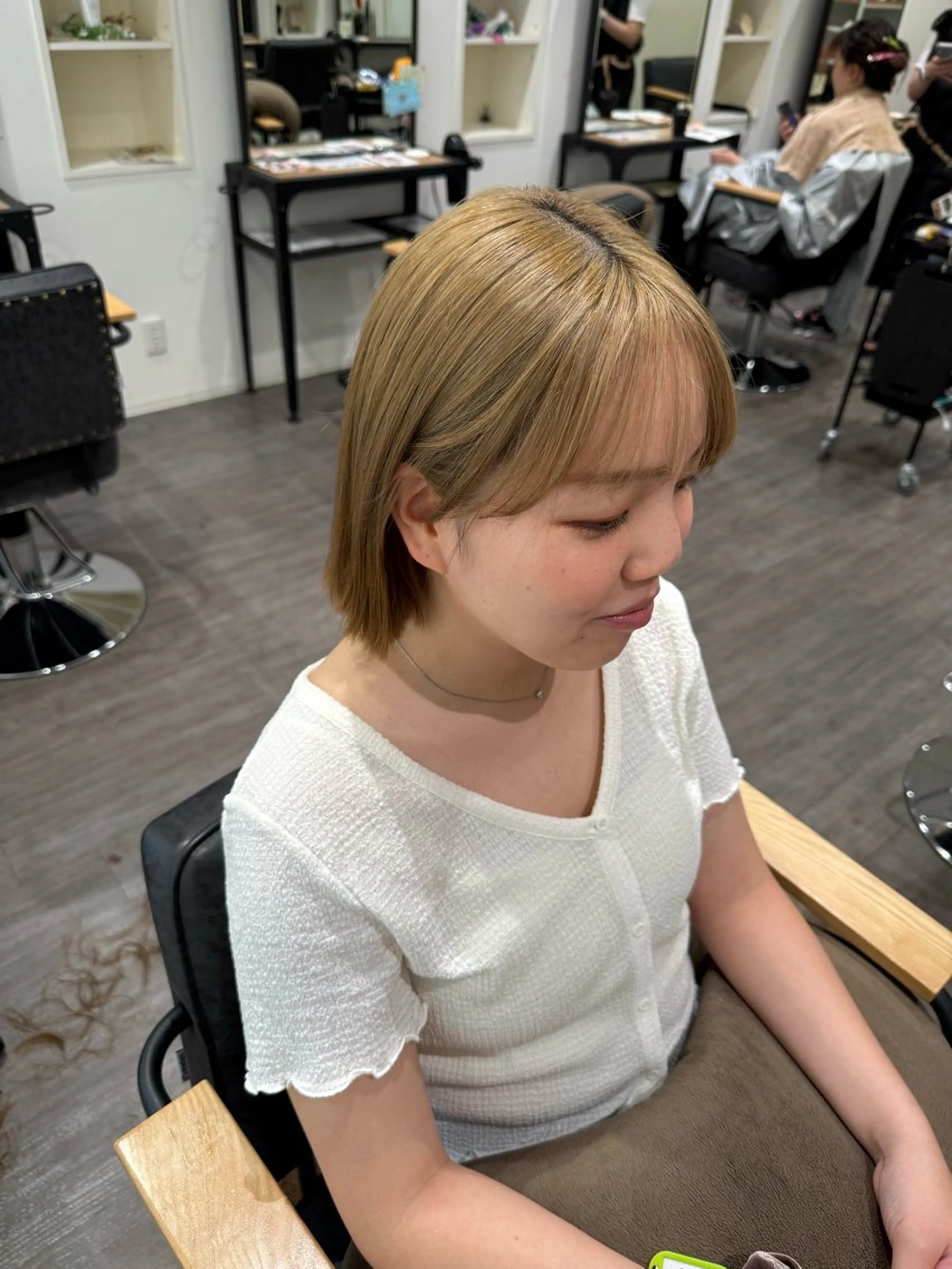 ショート カラー ブロンド ボブ カット ヘアカラー トリートメント 艶髪レイヤー上田 紗也🇰🇷💗のヘアスタイル