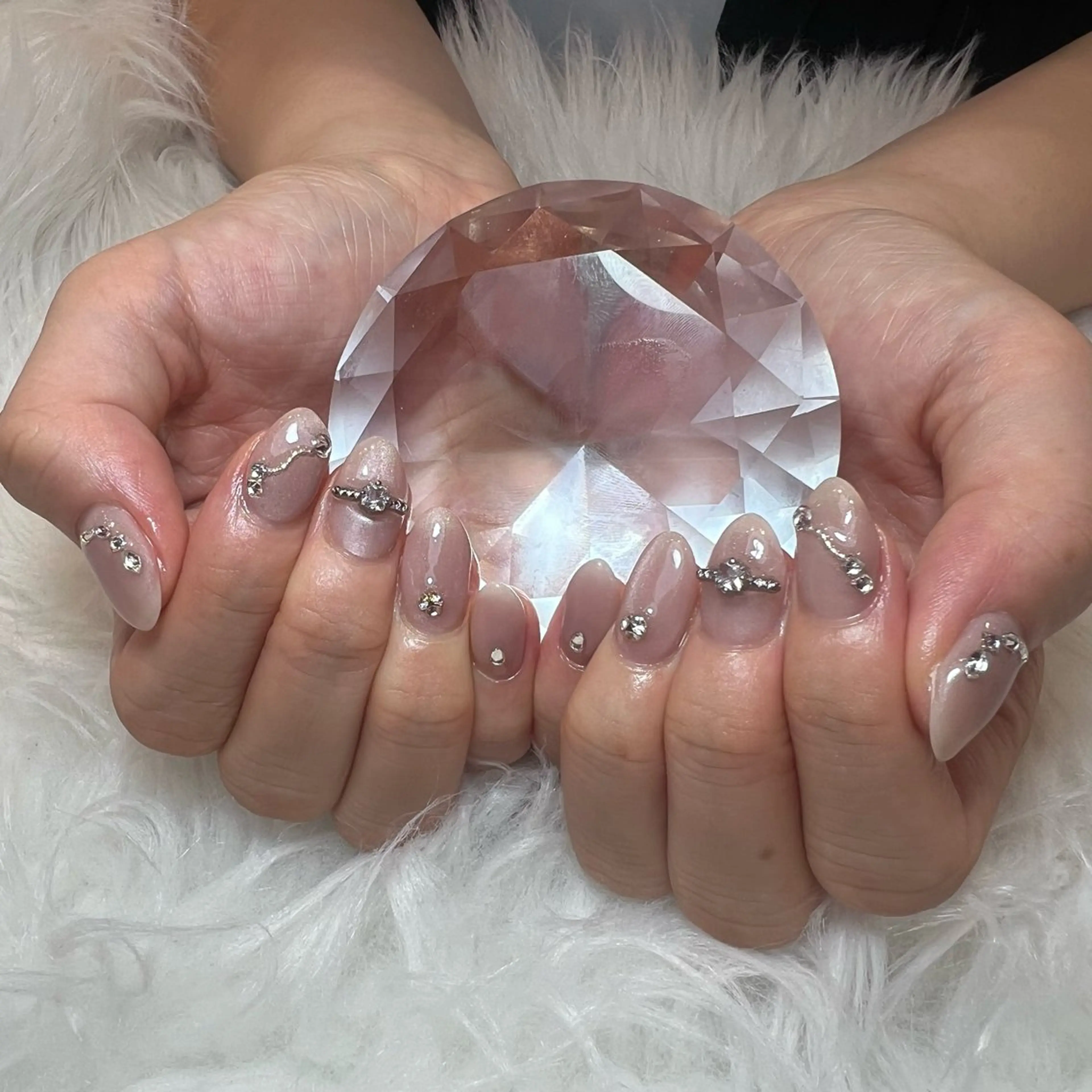 ネイル マグネットネイル LIB VALLA haruka🎀🫧のネイルデザイン