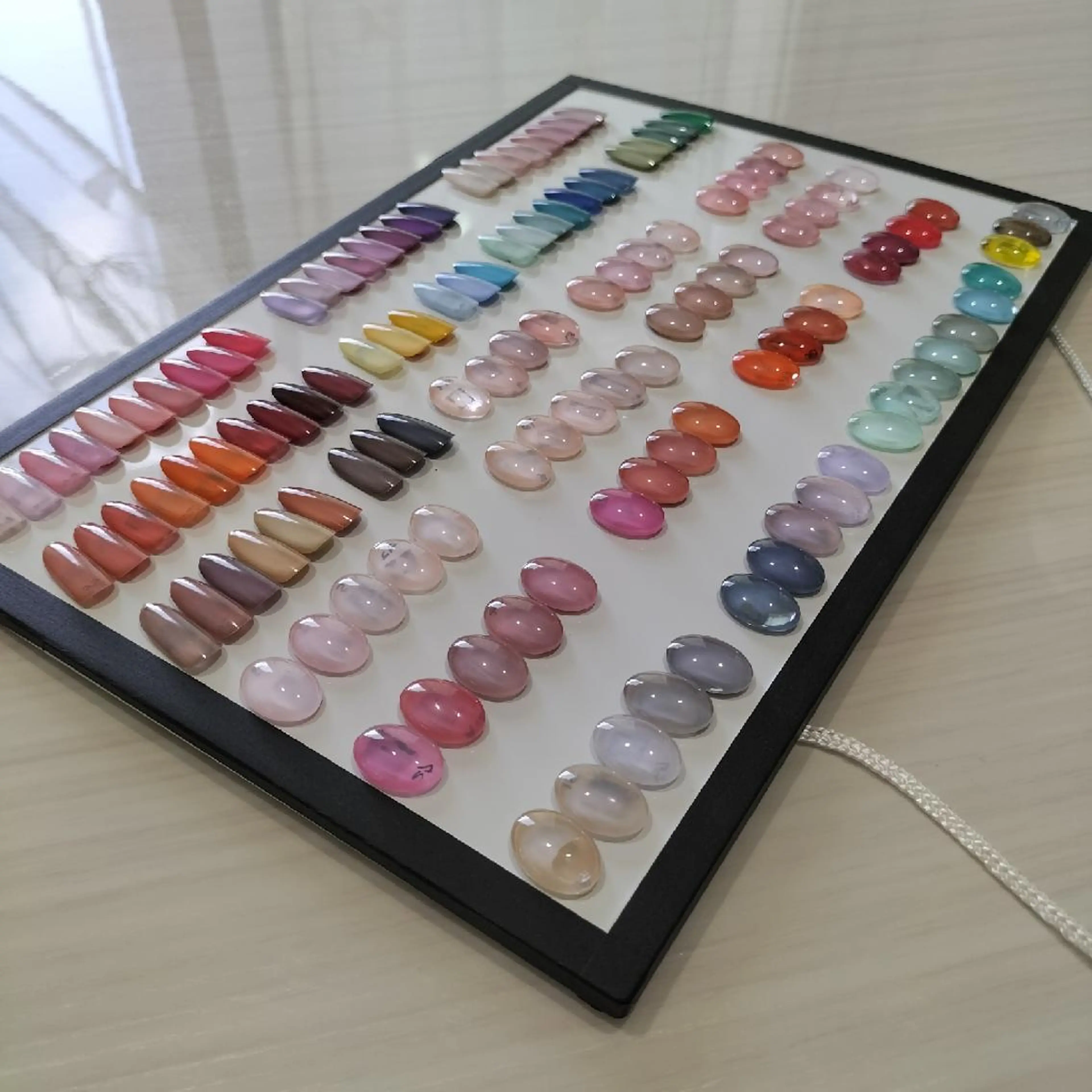 ネイル M miiのネイルデザイン