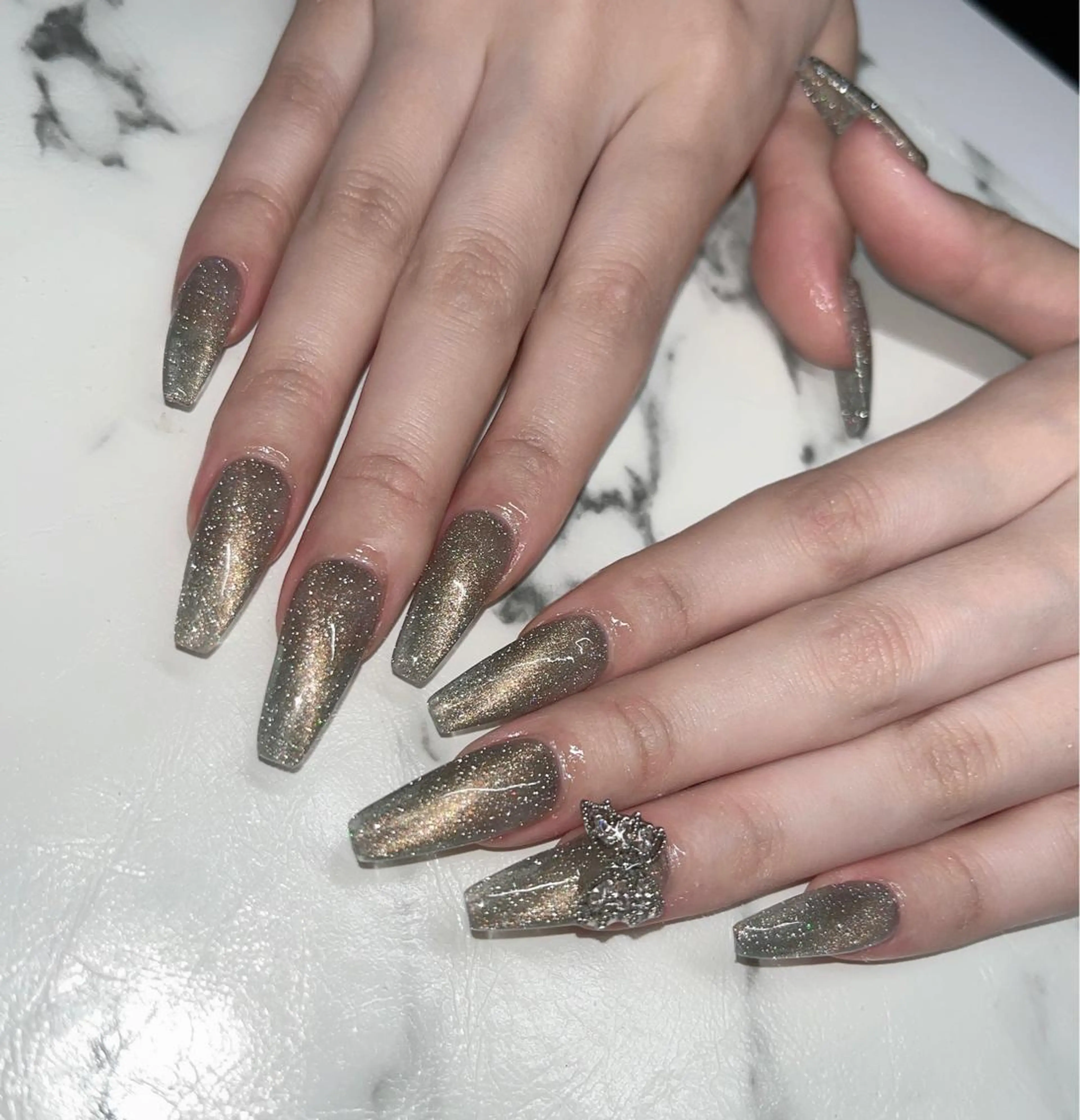 ネイル ハンドネイル ༺༒T&K nail ༒༻のネイルデザイン