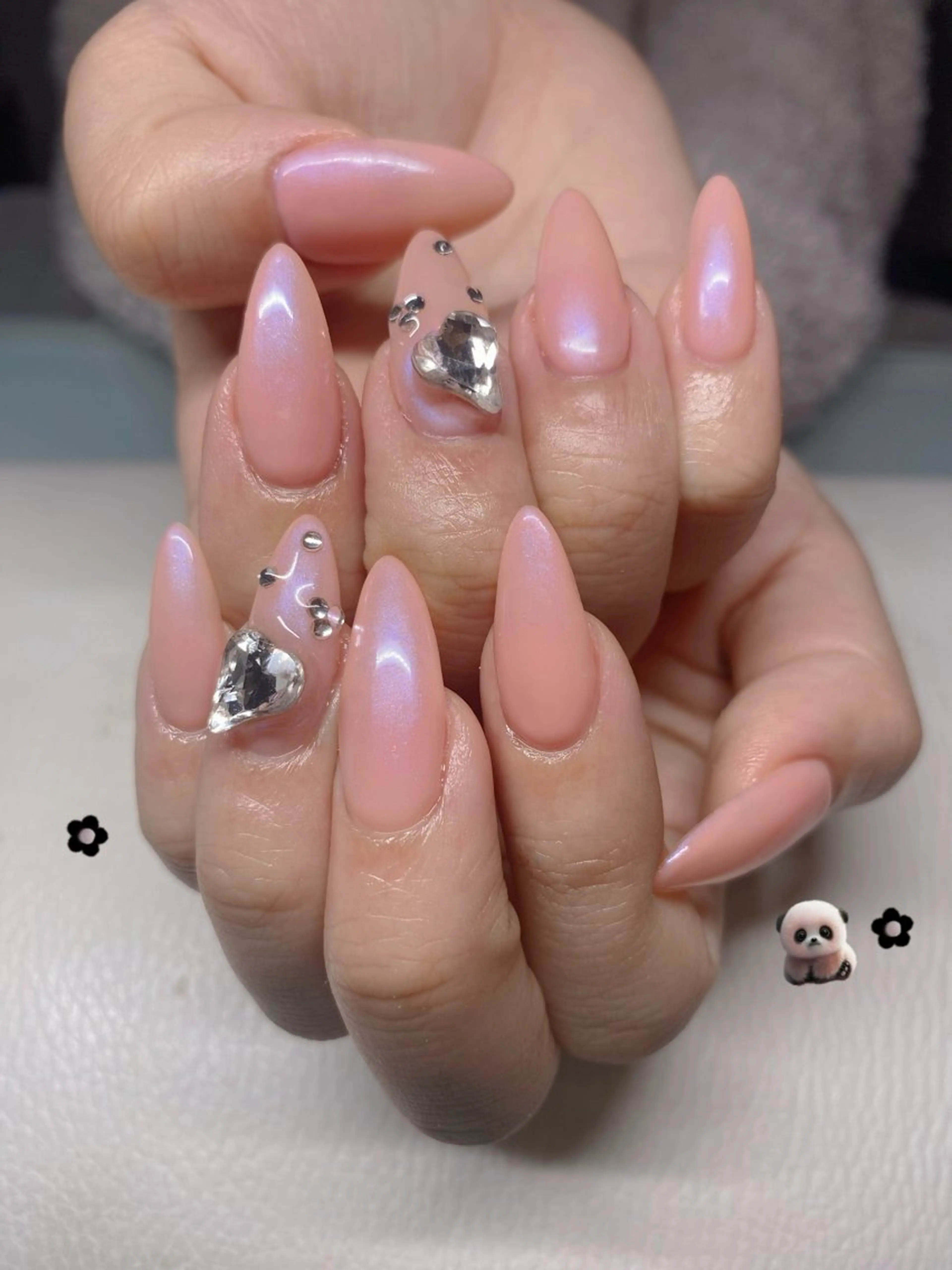 ネイル オーロラネイル Hi Beauty 渋谷(ネイル、ハイパーナイフ6、脂肪れいきゃく、マッサージ＆エステサロン)所属・Hi beauty 渋谷のネイルデザイン