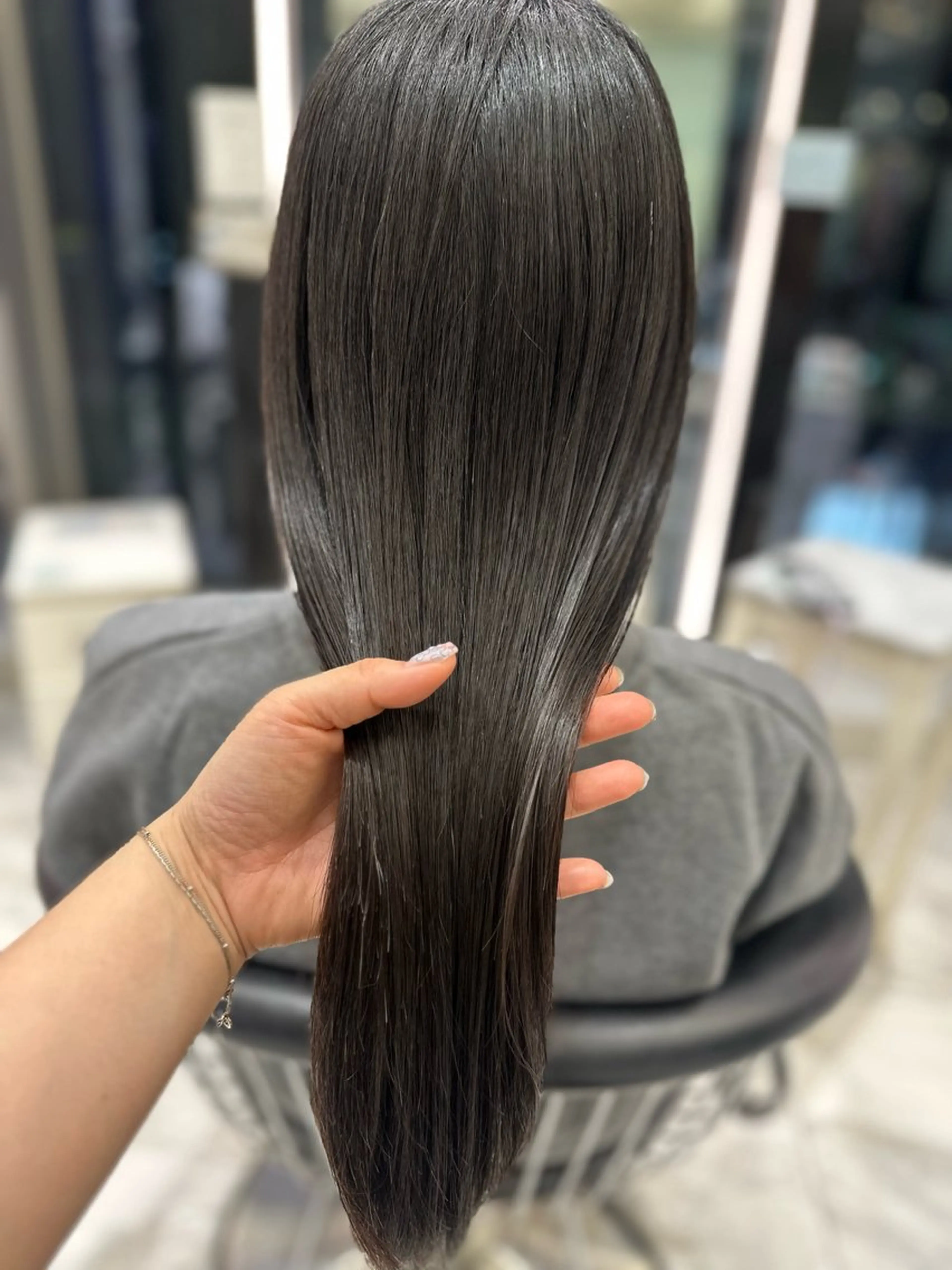 ロング 髪質改善 トリートメント カット トリートメント カラーははお任せ❤️ アサコサユリ🎀の眉毛・アイブロウイメージ