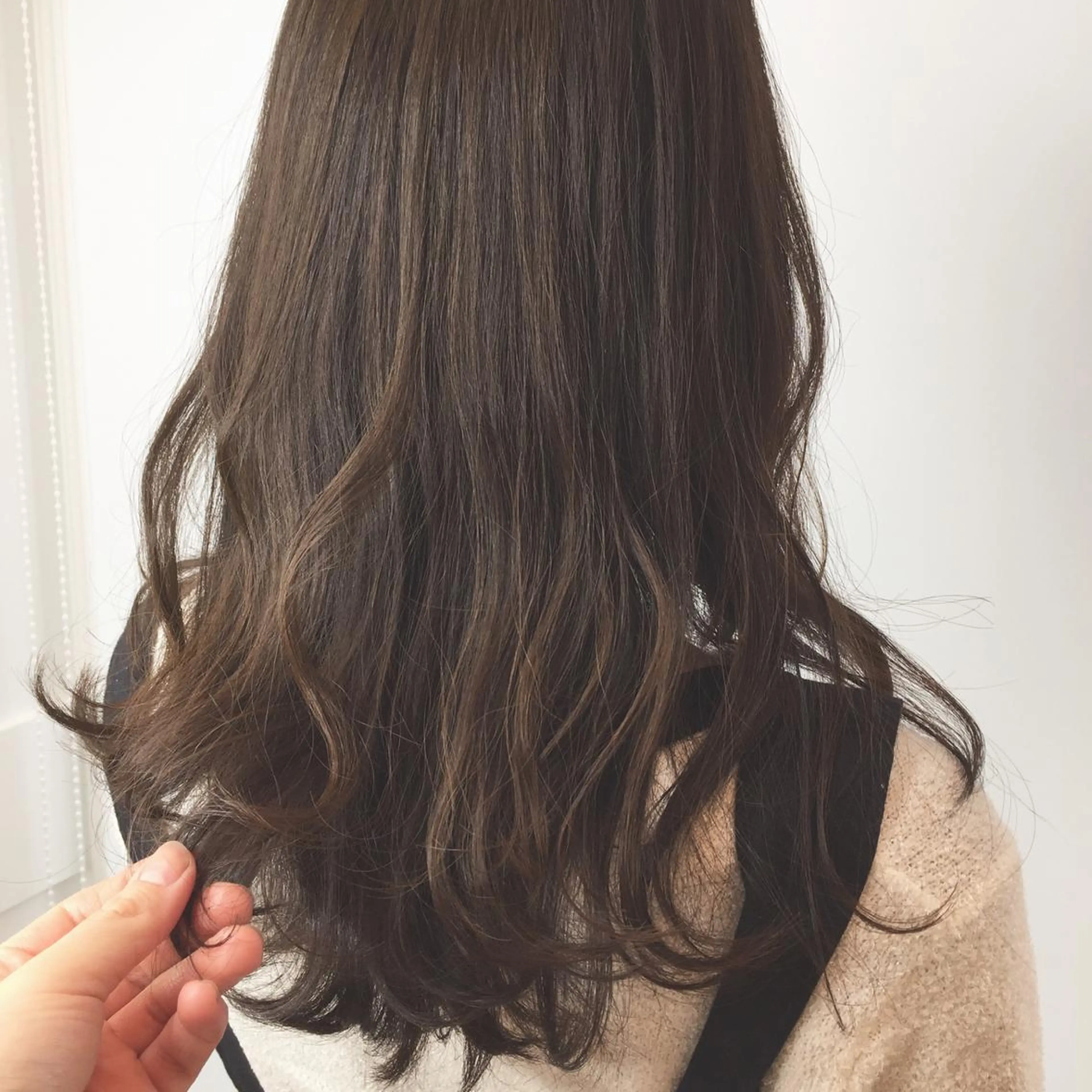 セミロング カラー ヘアカラー 柔らかいcolor 🌿harukaのヘアスタイル