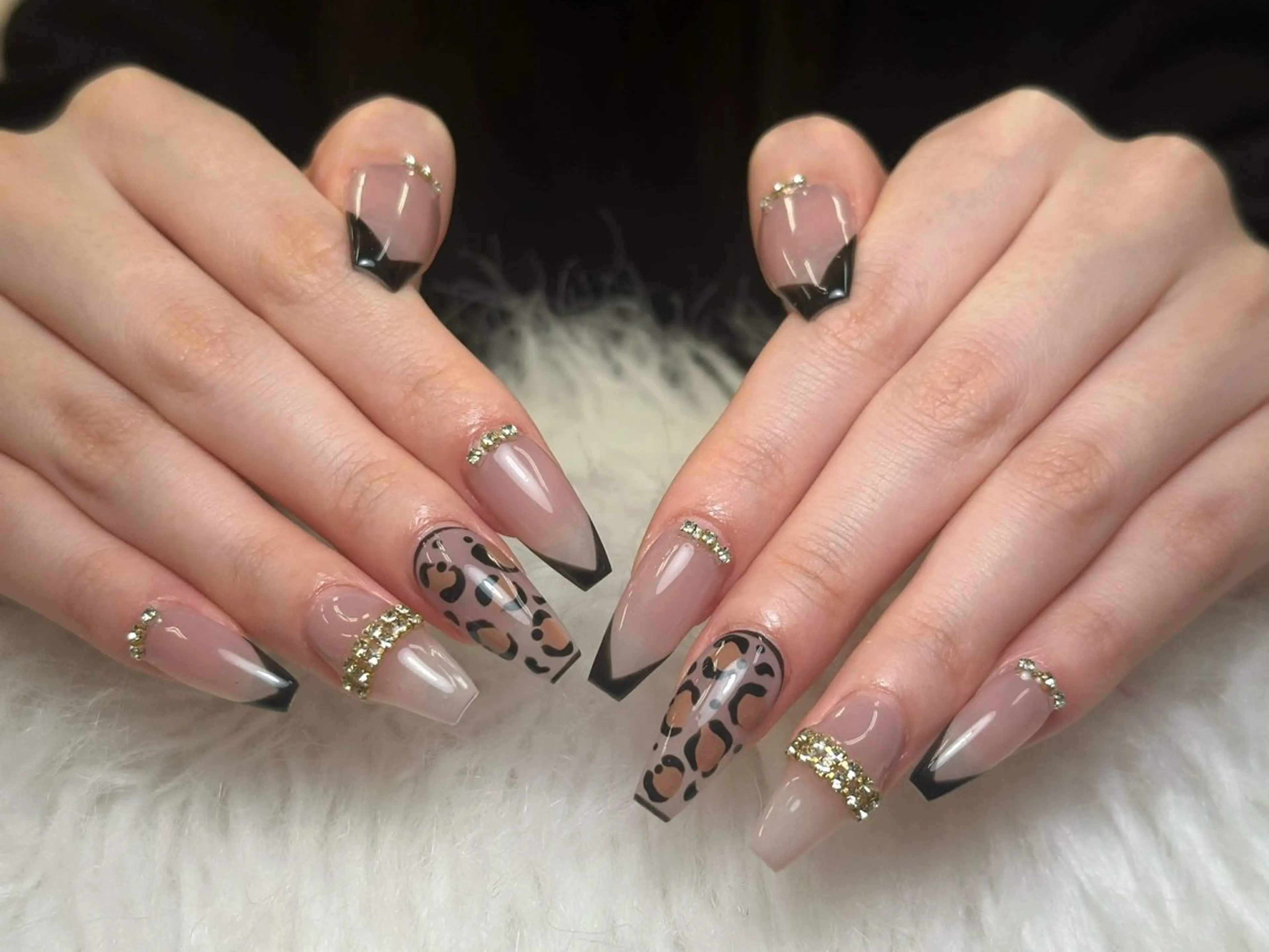ネイル アートネイル ジェルネイル ニュアンスネイル シンプルネイル ハンドネイル Nie Nail Shinokuboのネイルデザイン