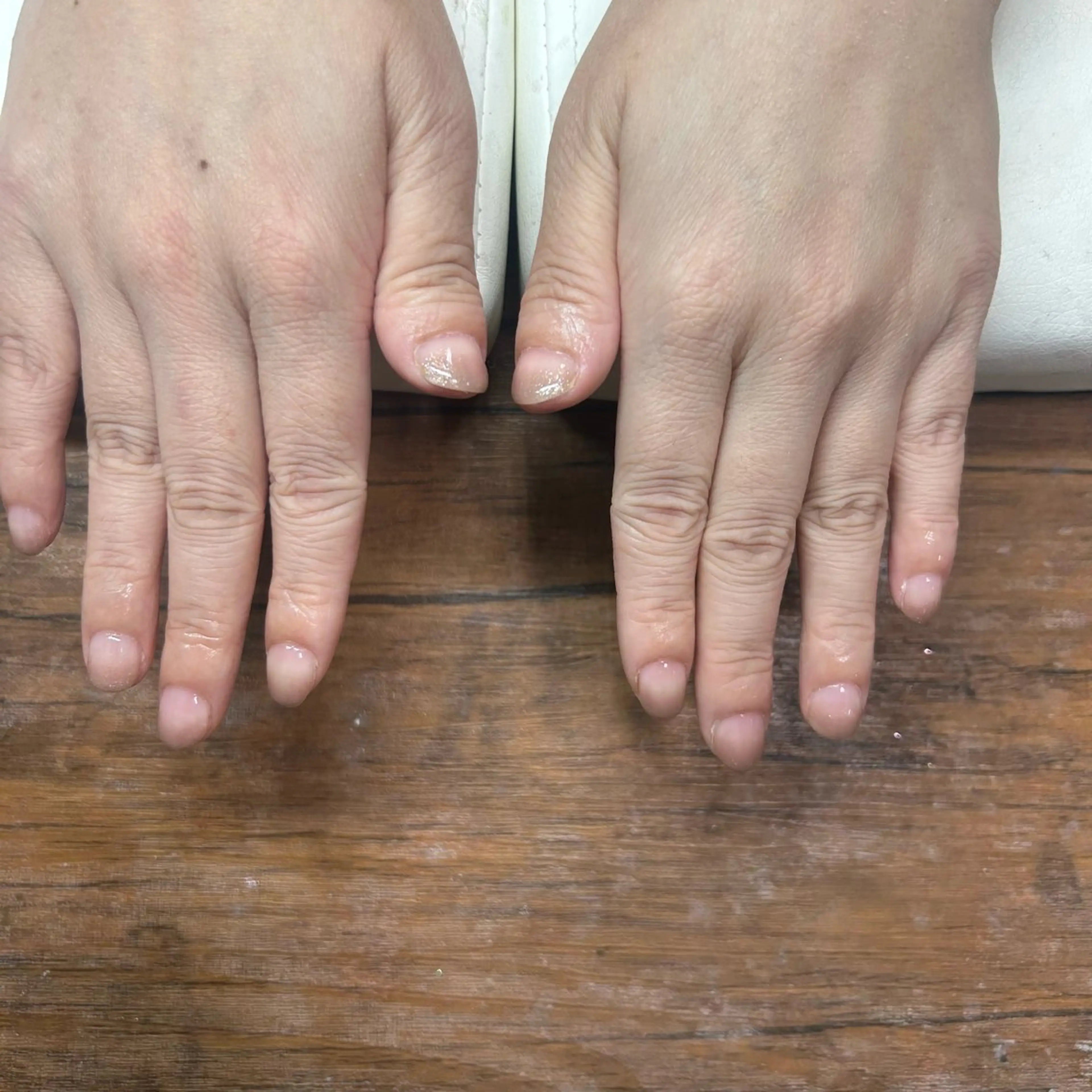 ネイル グラデーション ラメ(グリッター) ネイルサロンエーナイン琴似店所属・エーナイン琴似店 HARUNAのネイルデザイン