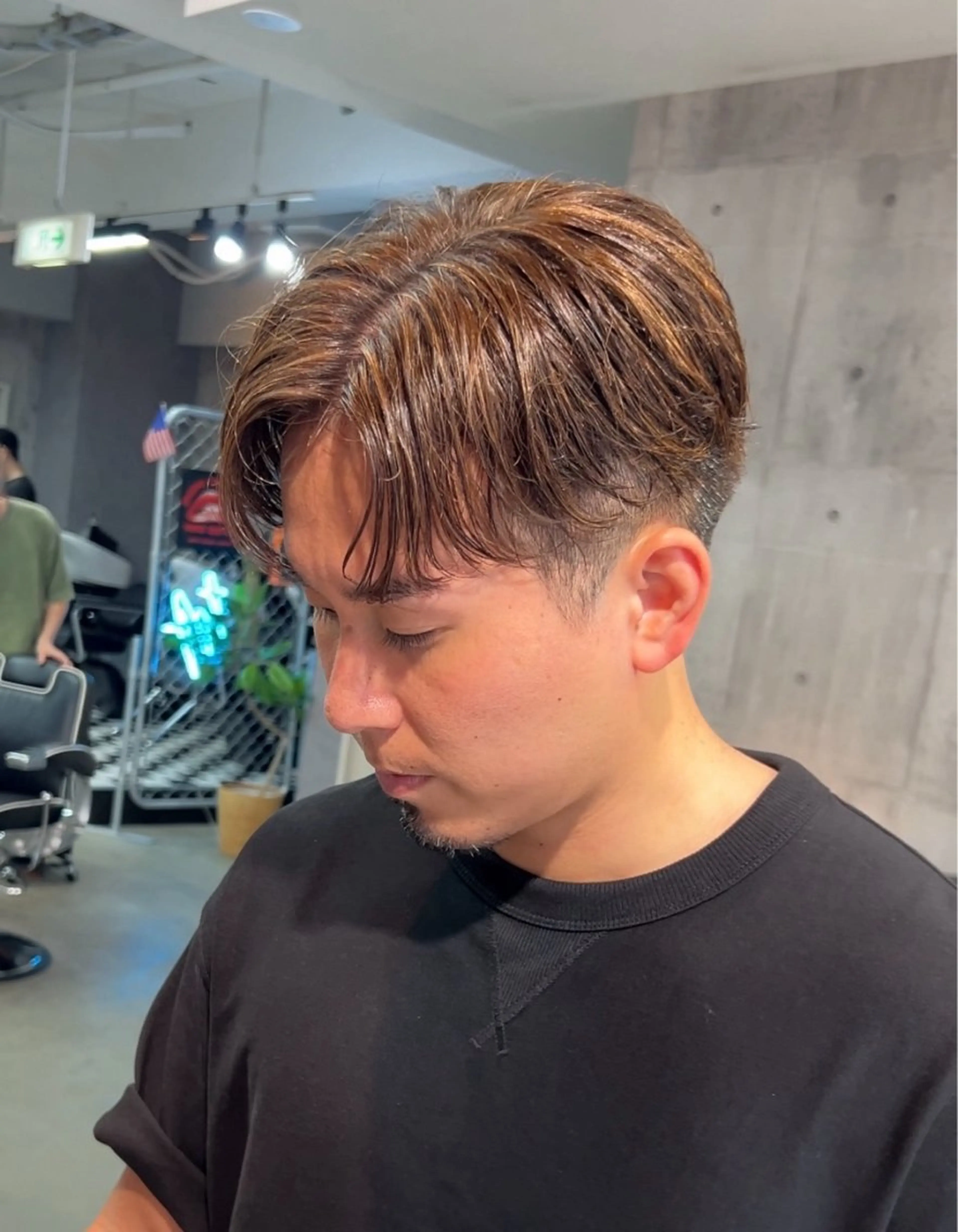 ミディアム 👑パーマの王様👑 【メンズ専門店】のヘアスタイル