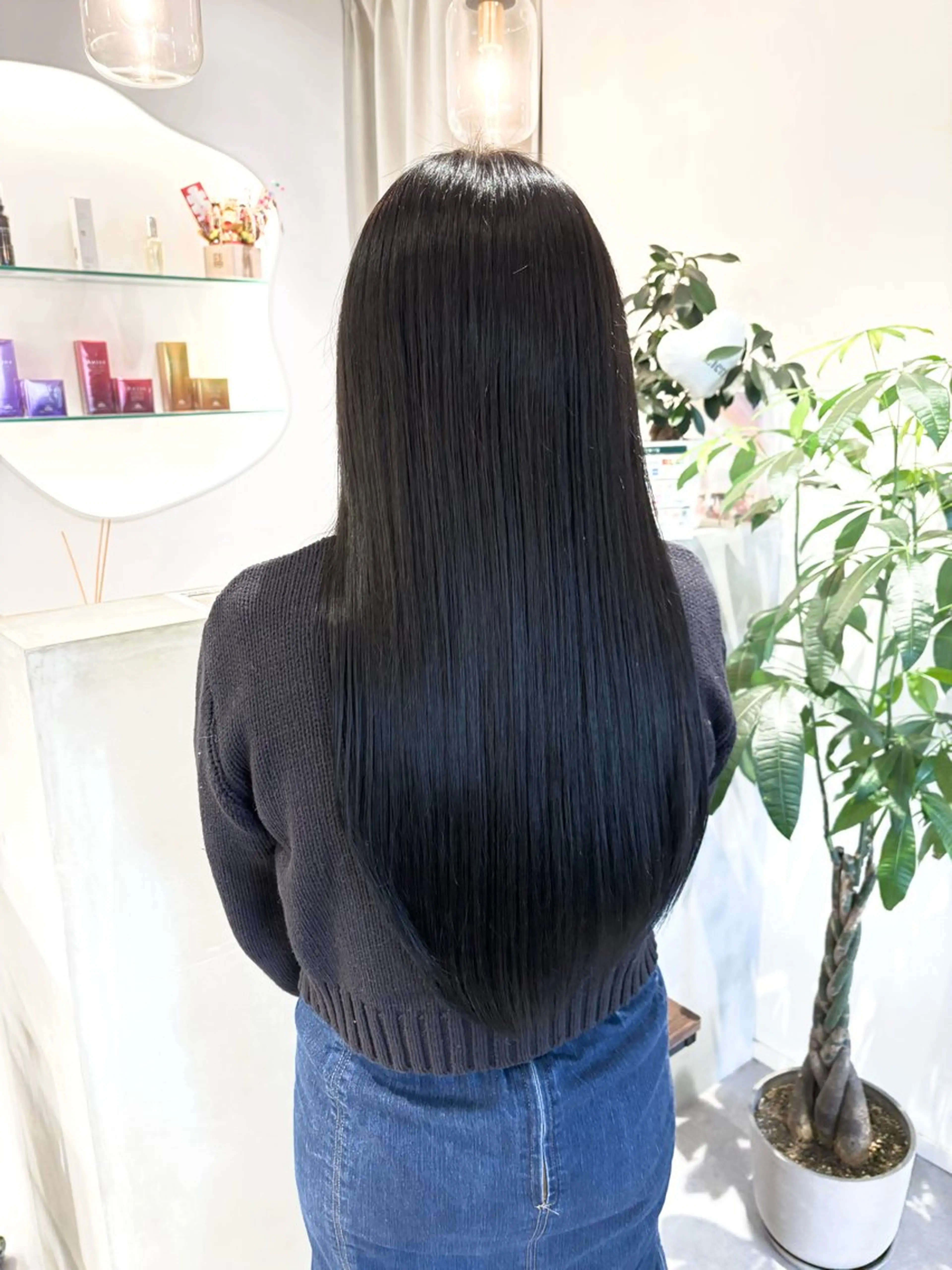 カラー Akane lienのヘアスタイル