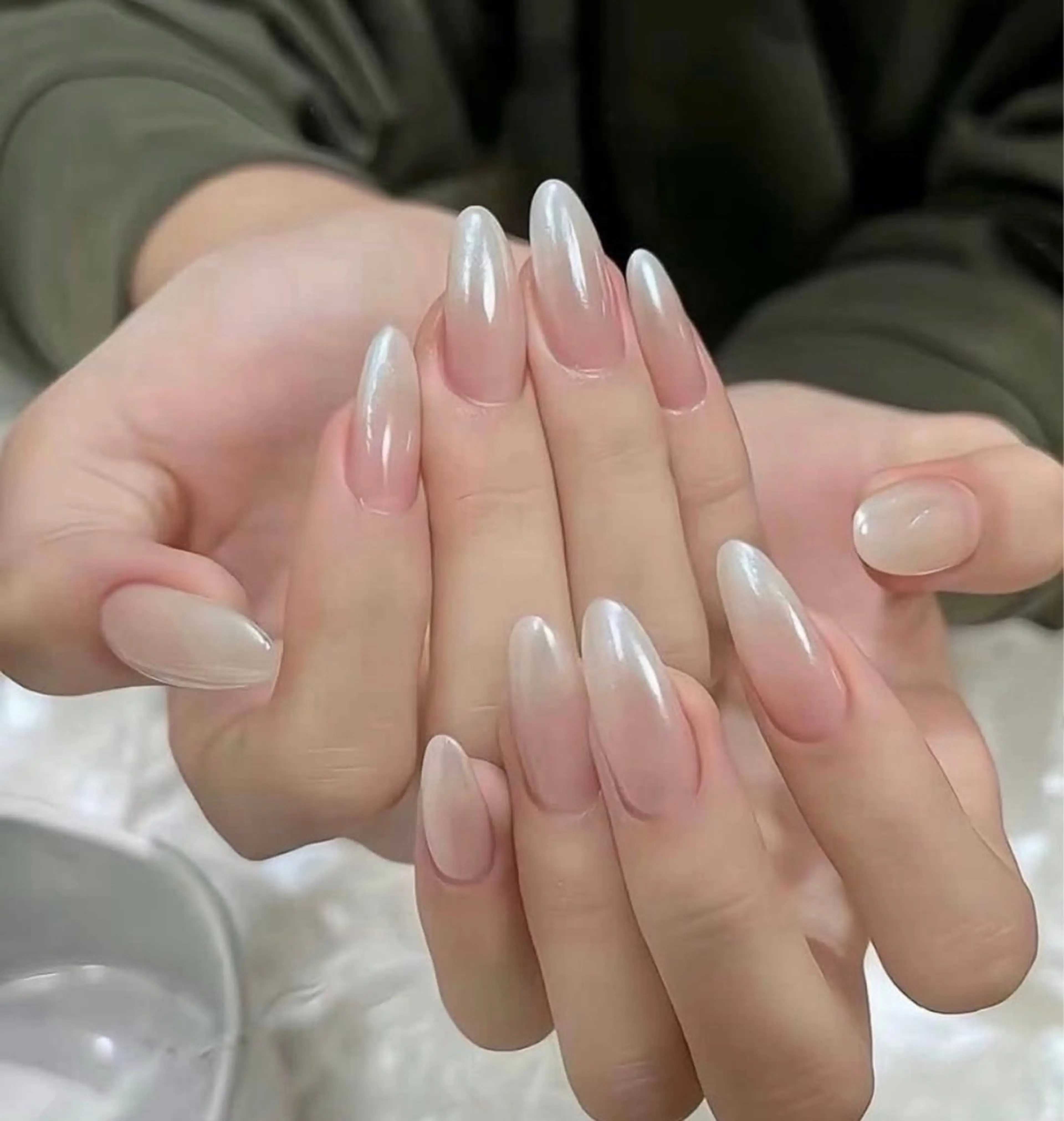 ネイル アートネイル 成人式 ジェルネイル ニュアンスネイル ネイルチップ Kora Nailのネイルデザイン
