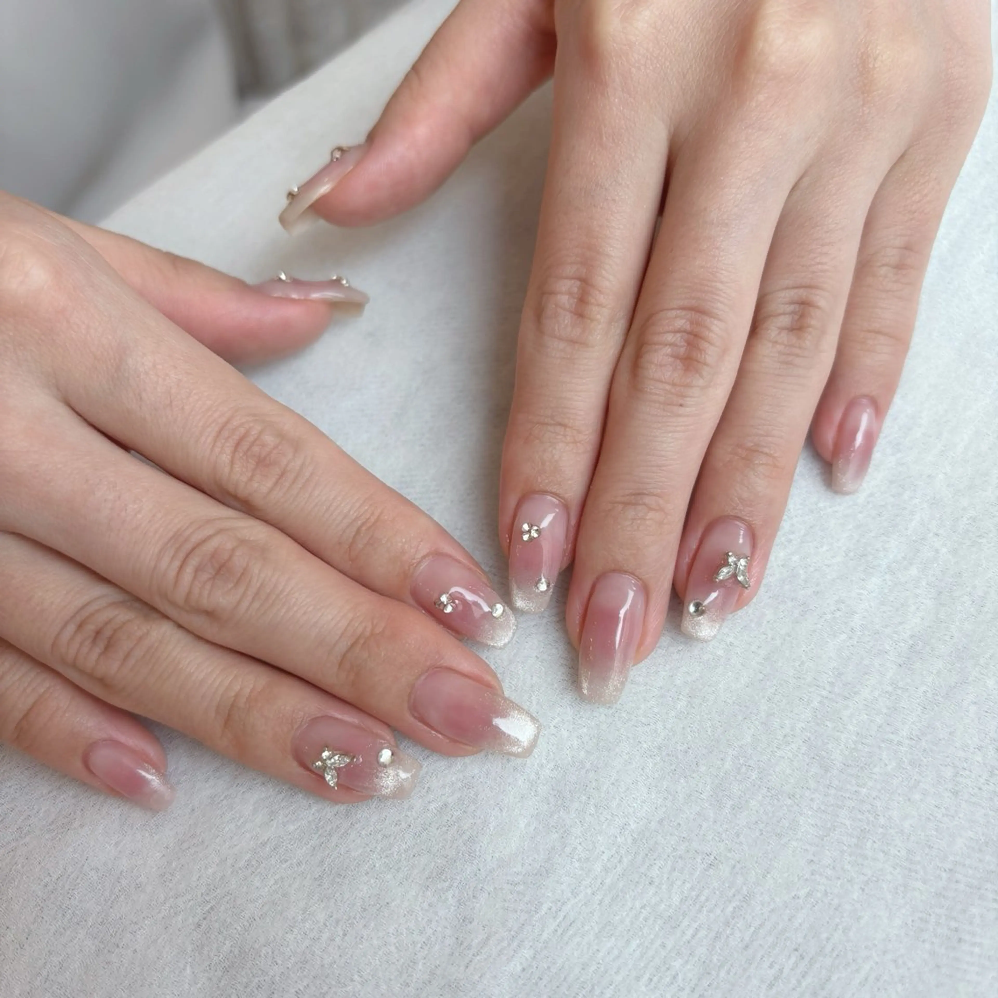 ネイル チークネイル マグネットネイル ハンドネイル Rich+nail Mayuのネイルデザイン