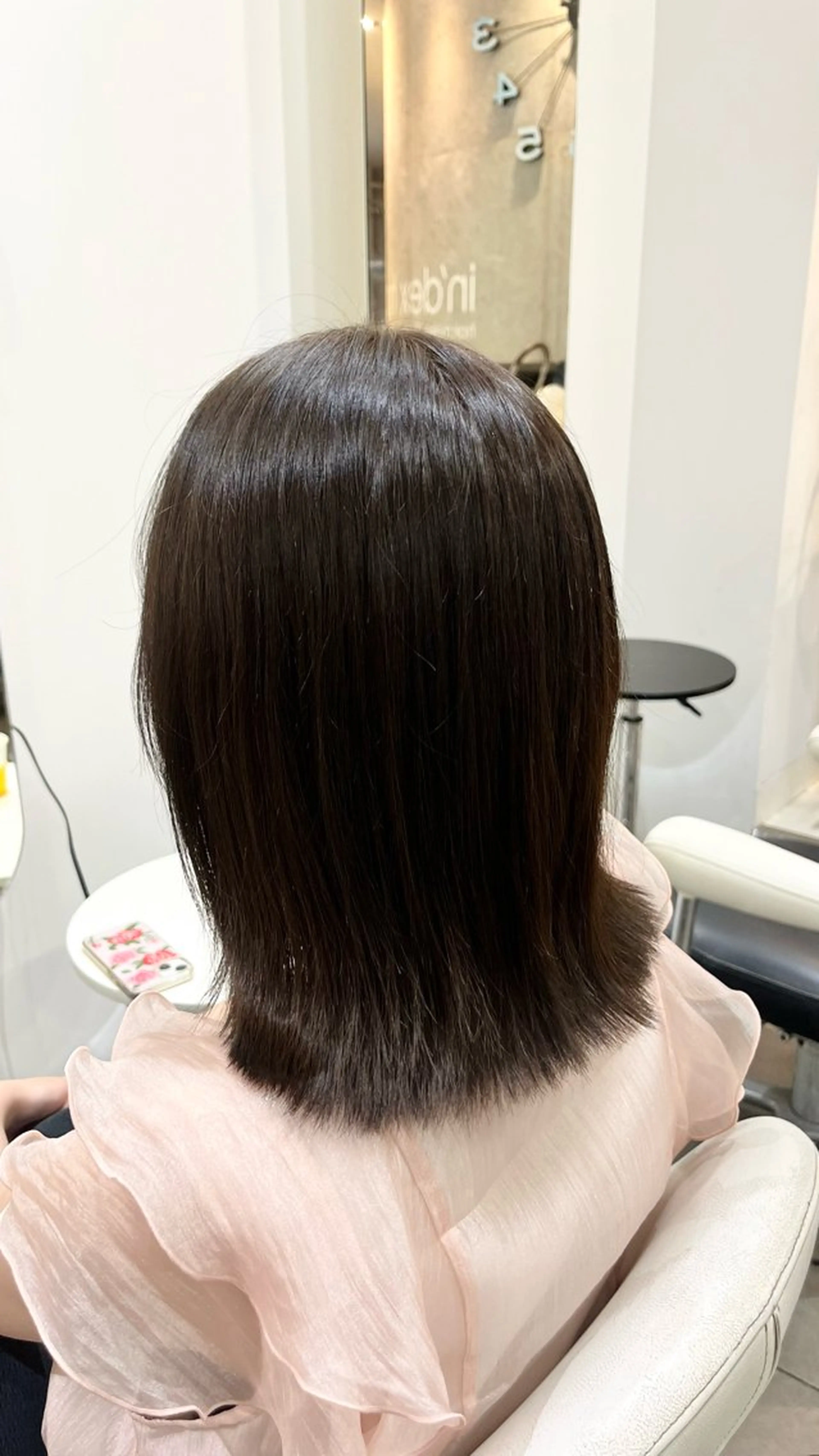 ミディアム カラー in'dex hair錦糸町店所属・無料カット×透明感 カラーのヘアスタイル
