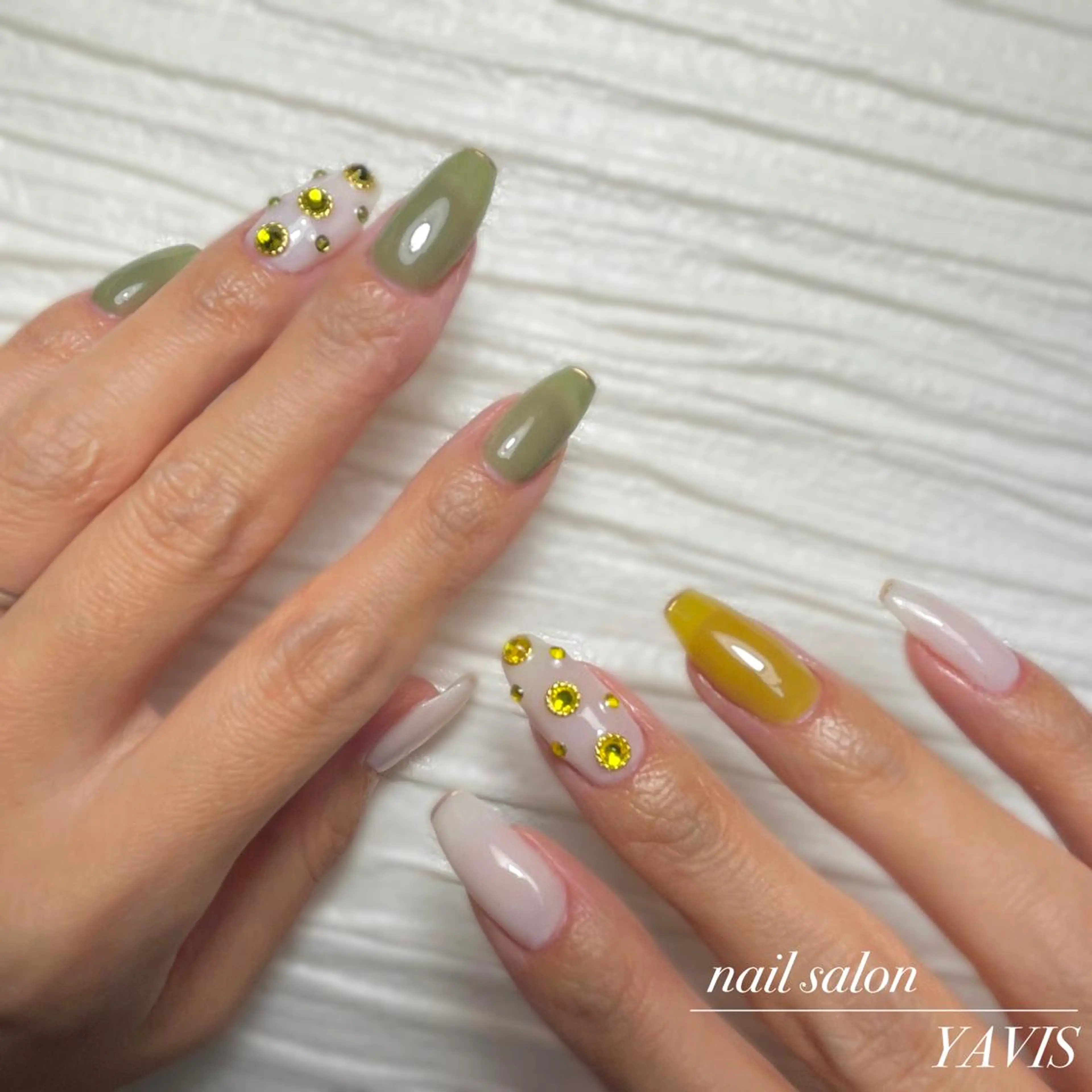 ネイル YAVIS_ nailのネイルデザイン