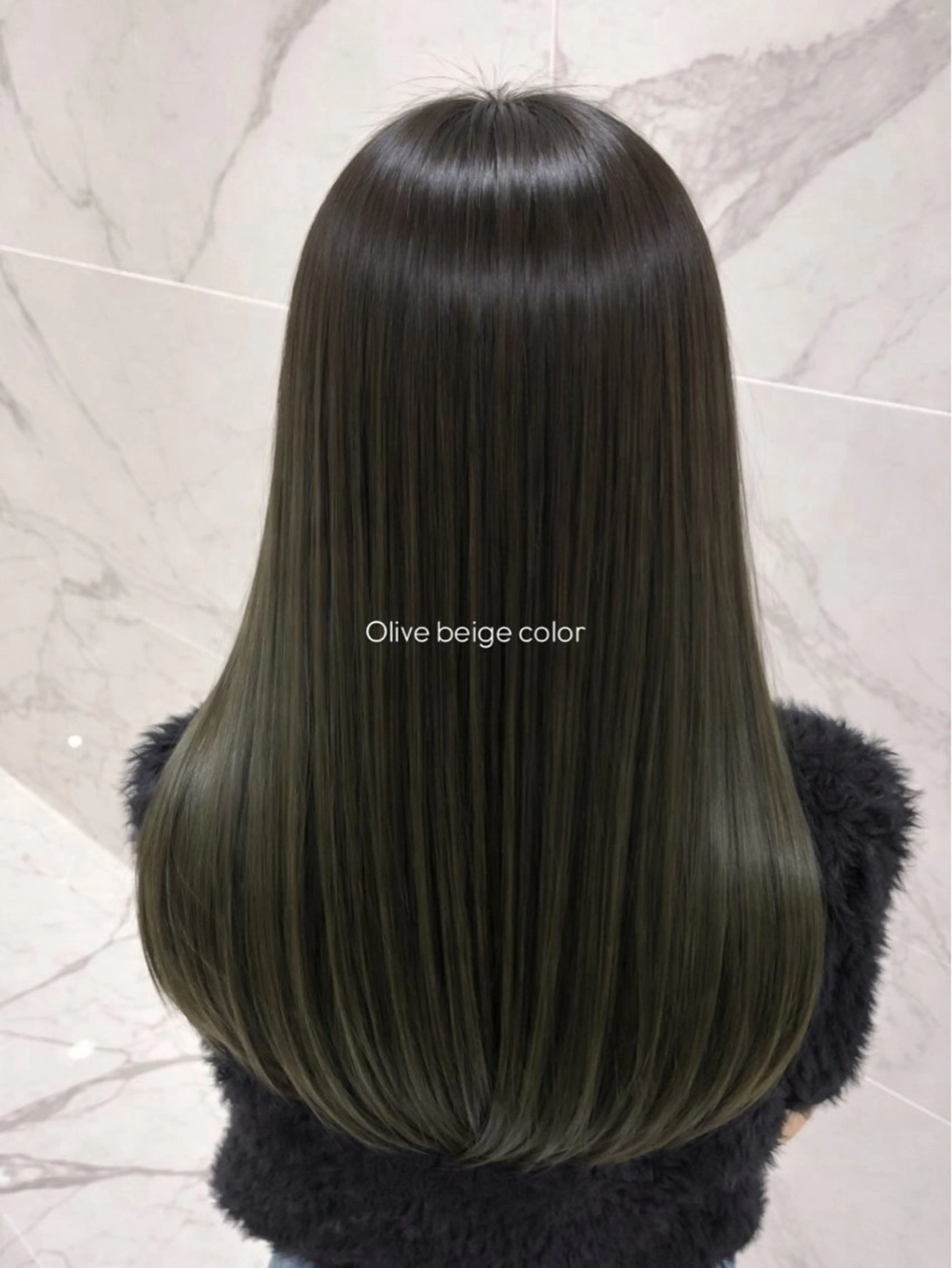 セミロング カラー ヘアアレンジ 大坪 新之介のヘアスタイル