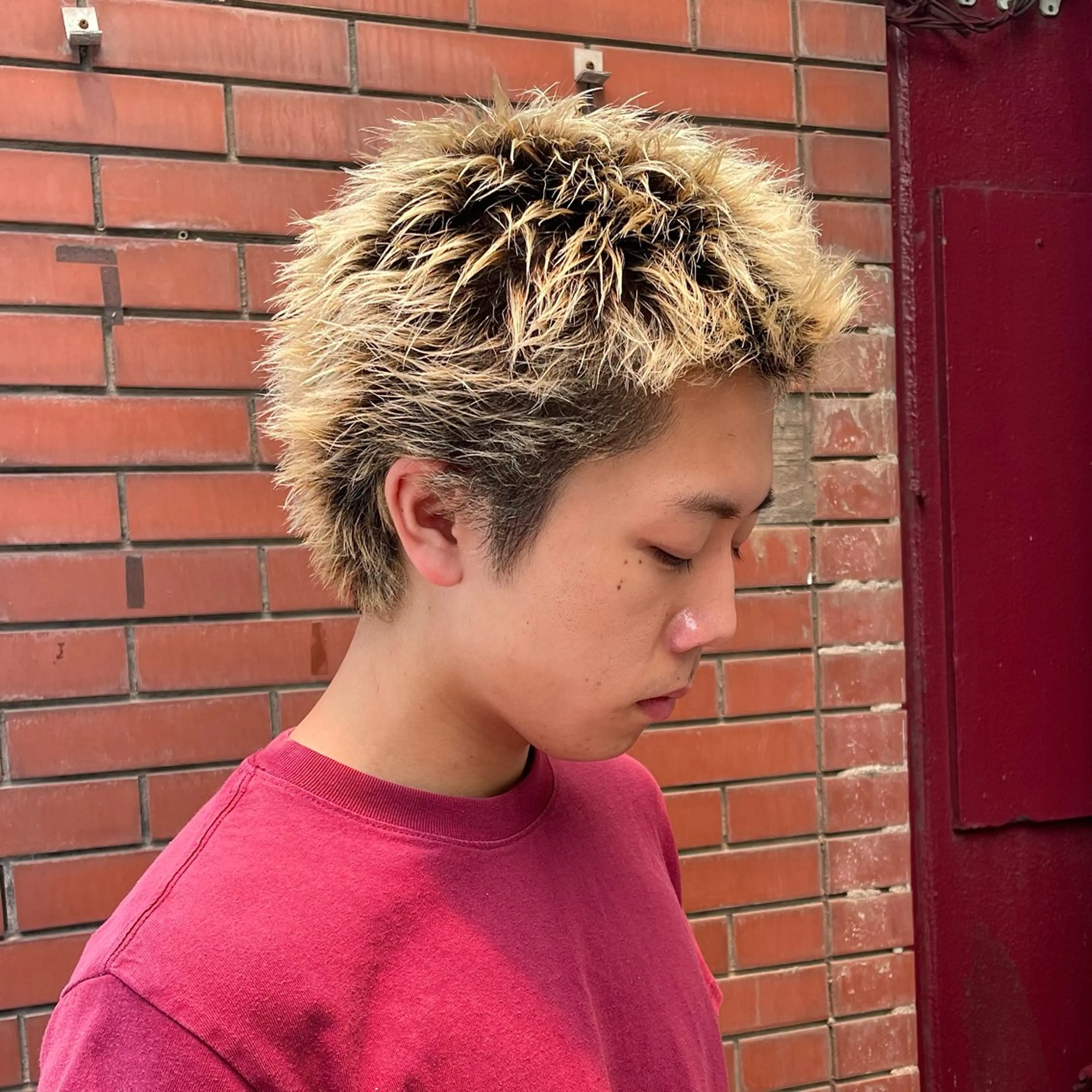 ショート メンズ メンズブリーチ カット 【柏メンズパーマ職人 】店長　KAZUMAのヘアスタイル