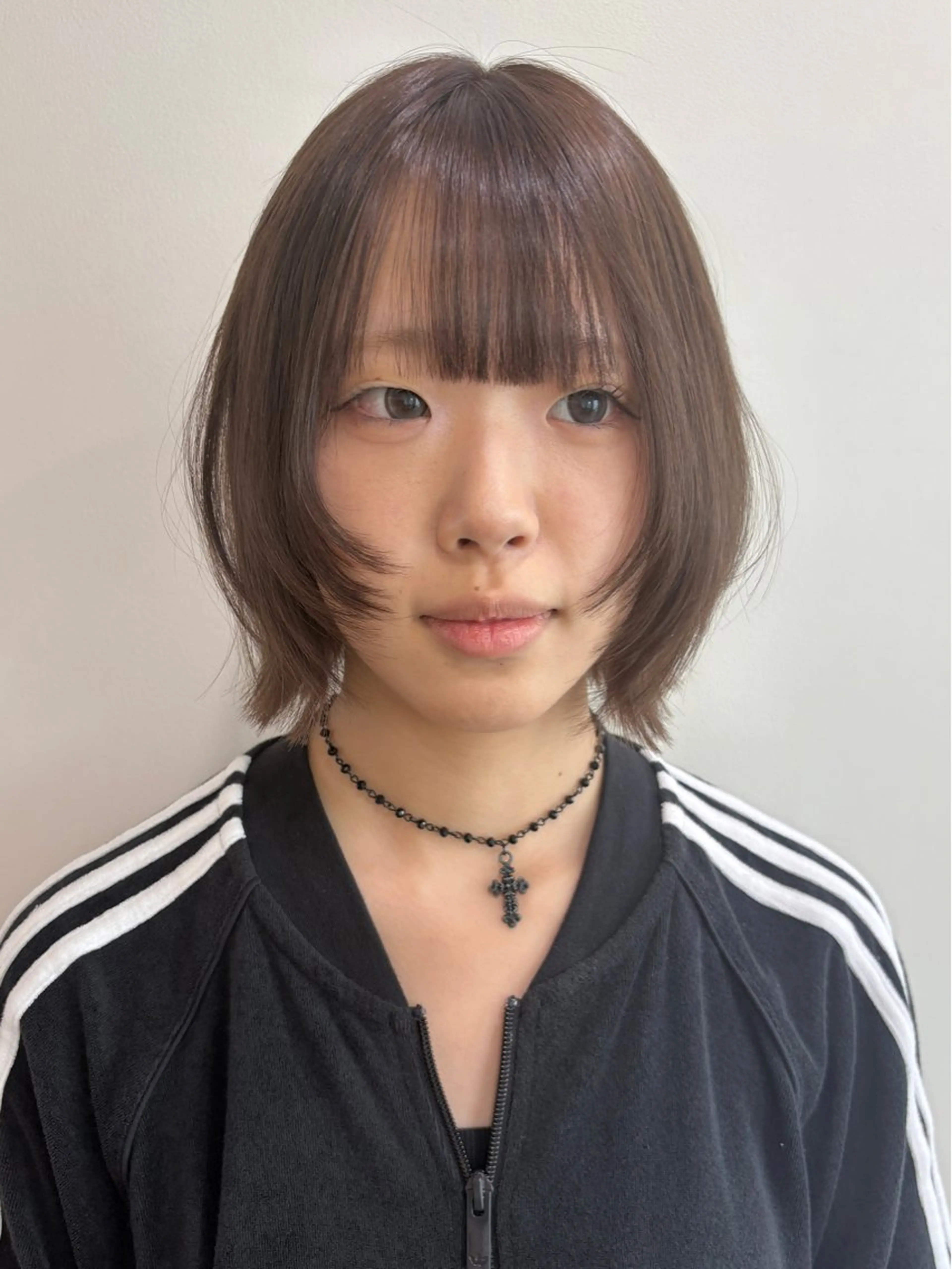 ミディアム カラー 韓国風ヘア カット ヘアカラー トリートメント RIN／韓国ヘア レイヤーカットのヘアスタイル