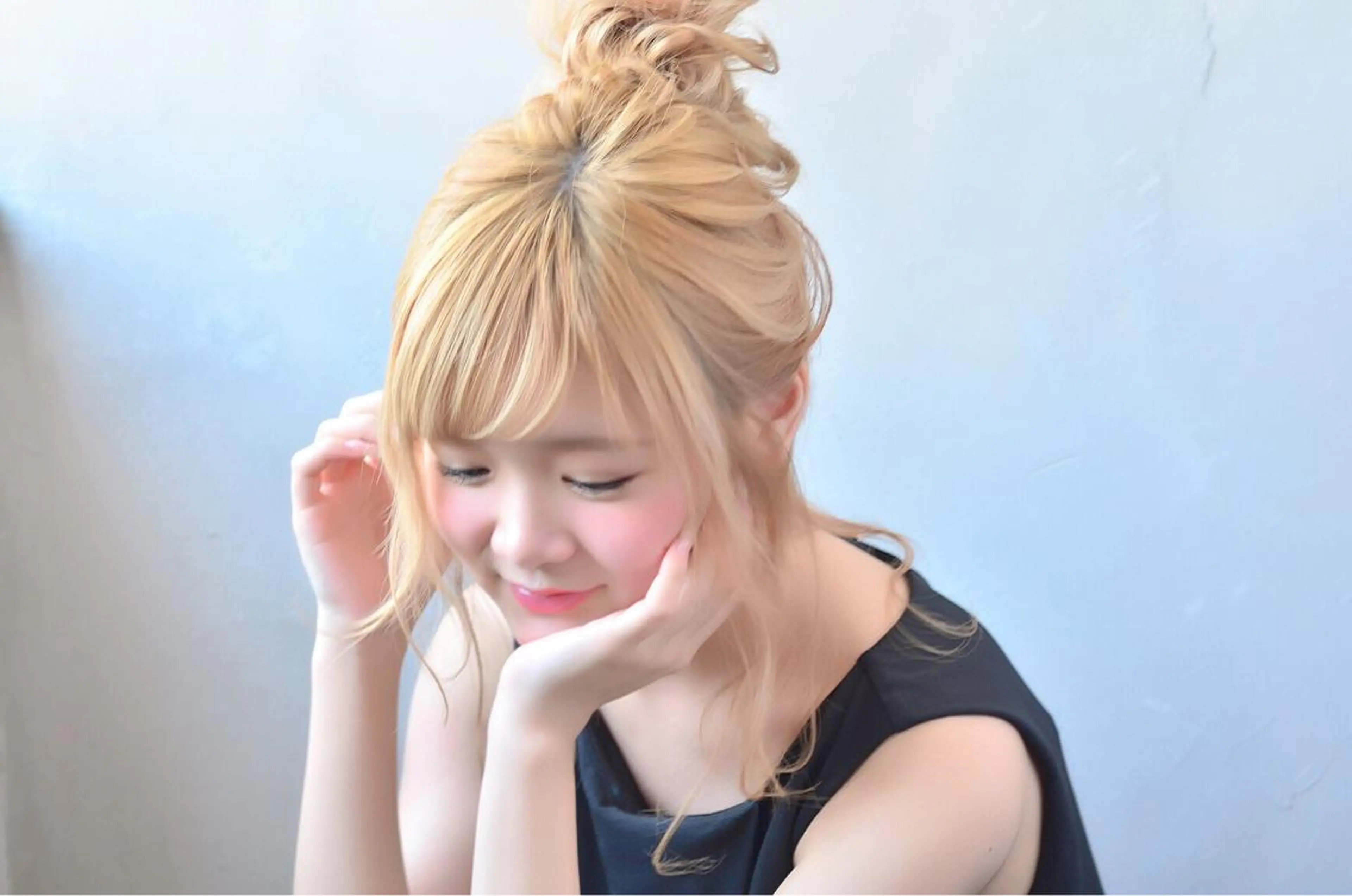 セミロング ロング カラー パーマ ヘアアレンジ autre所属・大久保 ひでなりのヘアスタイル