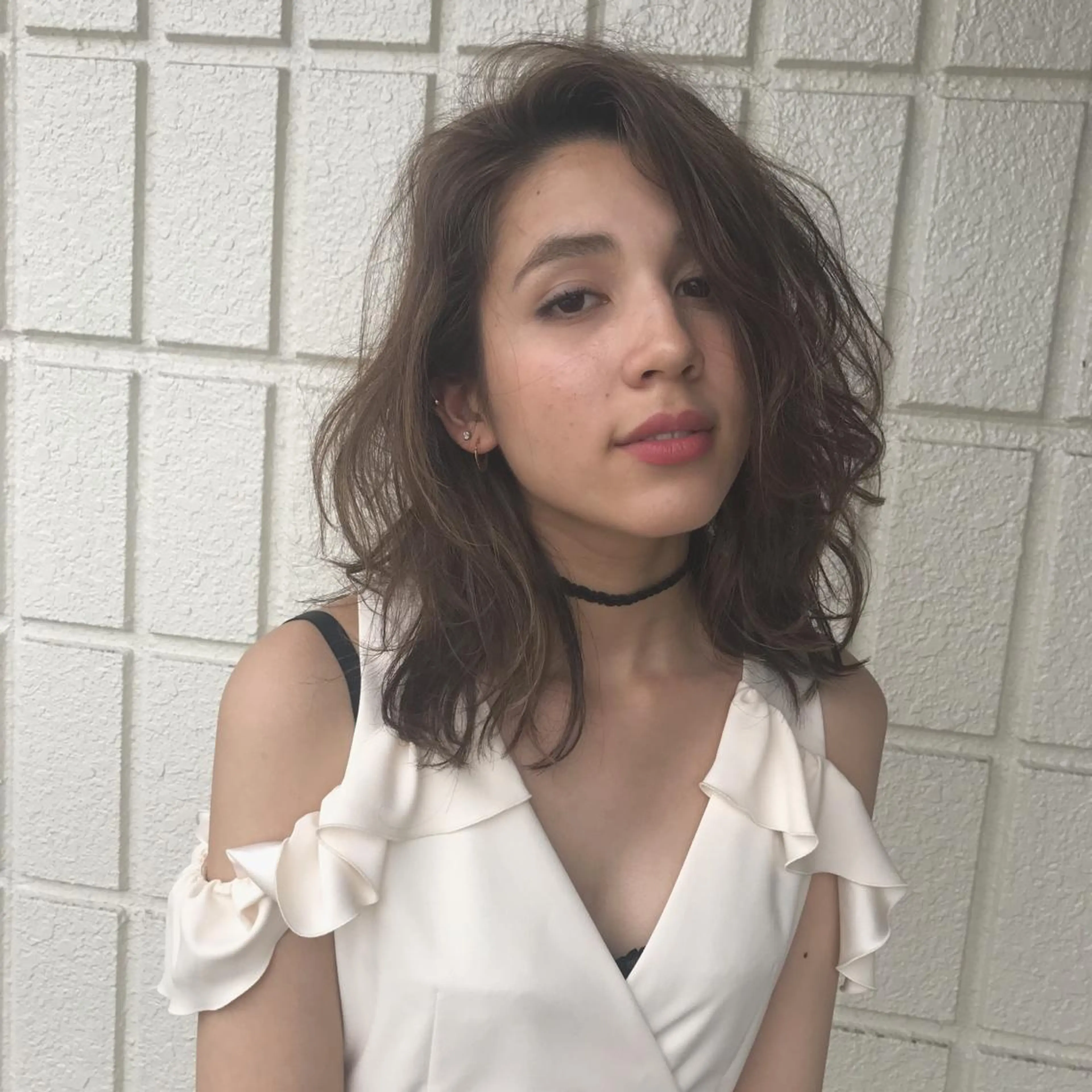 ミディアム カラー ベージュカラー ハイライトカラー ハイライト AGU akariのヘアスタイル