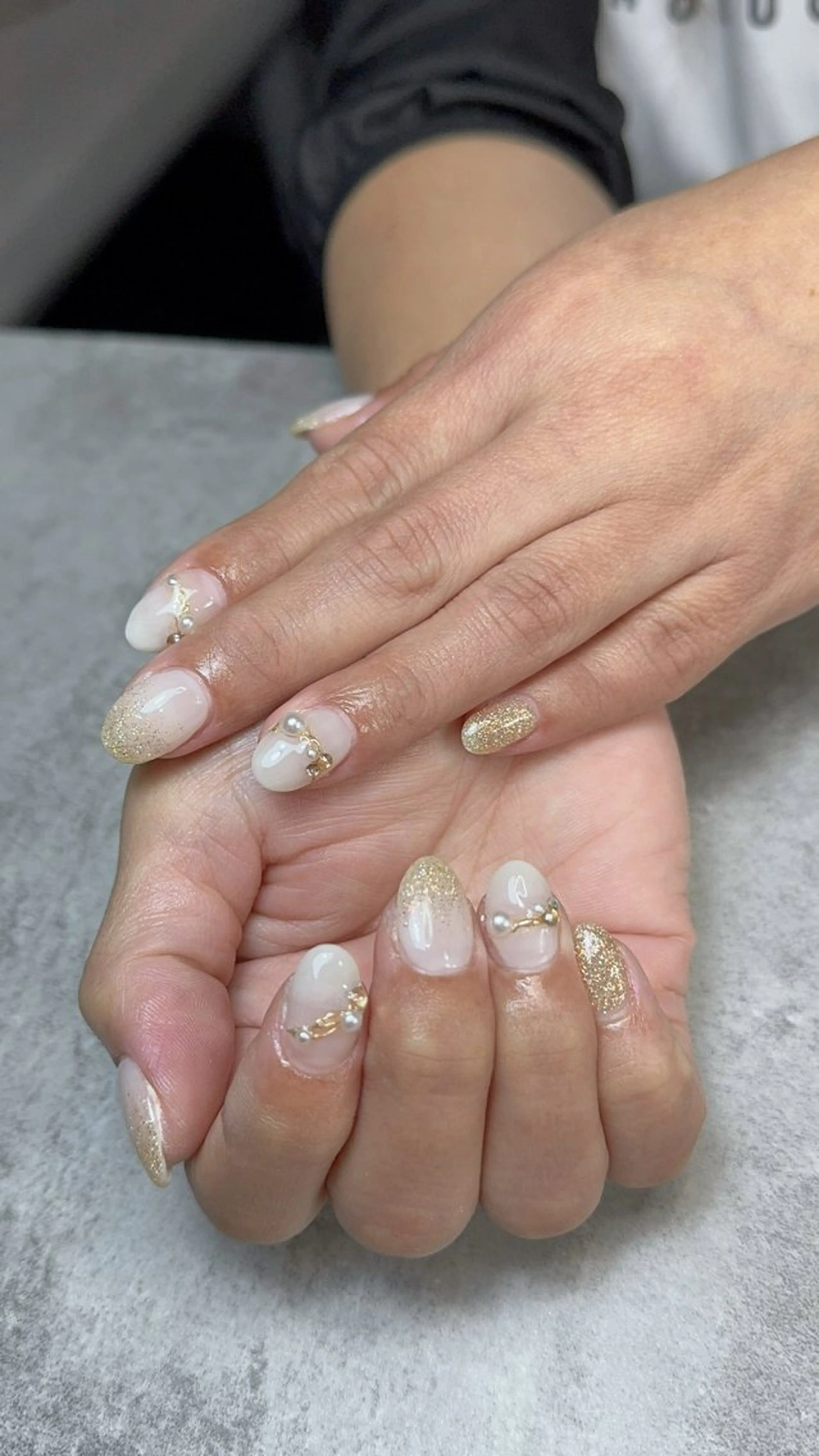 ネイル フレンチネイル ジェルネイル グラデーション ロングネイル マグネットネイル nail sideraのネイルデザイン