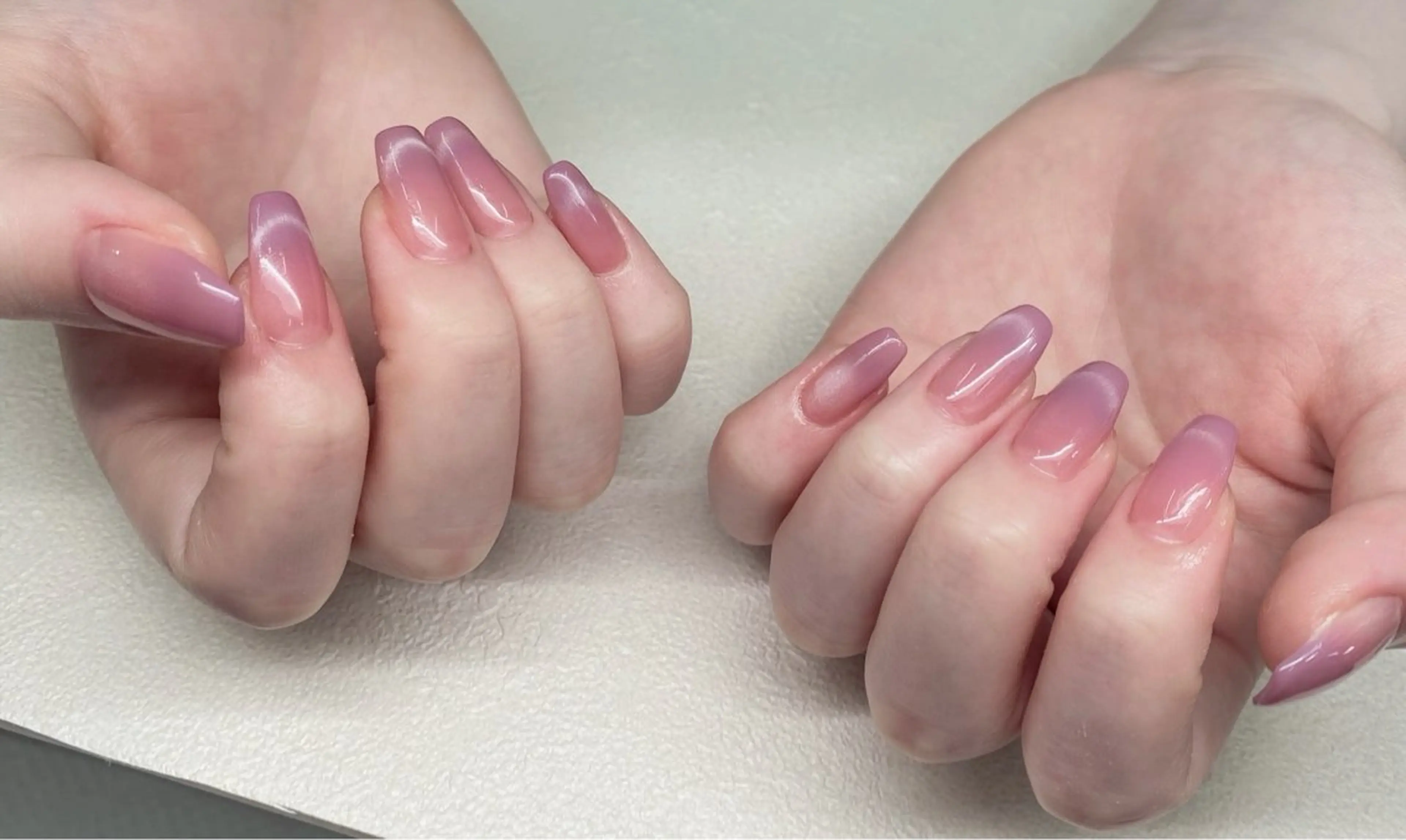 ネイル オーロラネイル チークネイル フレンチネイル 韓国ネイル マグネットネイル Hana ハナのネイルデザイン