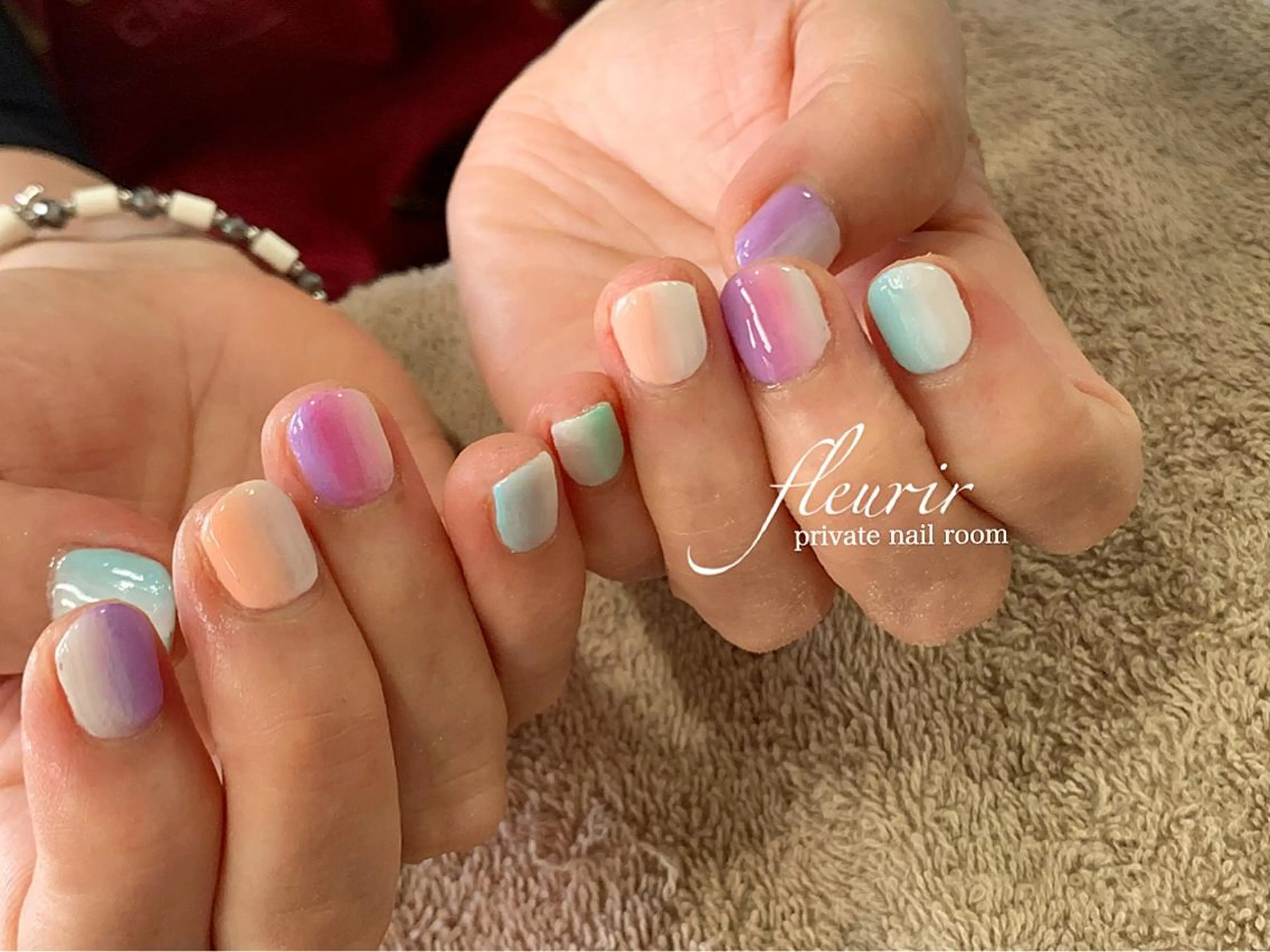 ネイル ブルー 水色 パステルネイル ピンク パープル フルリール 【プライベートサロンのネイルデザイン