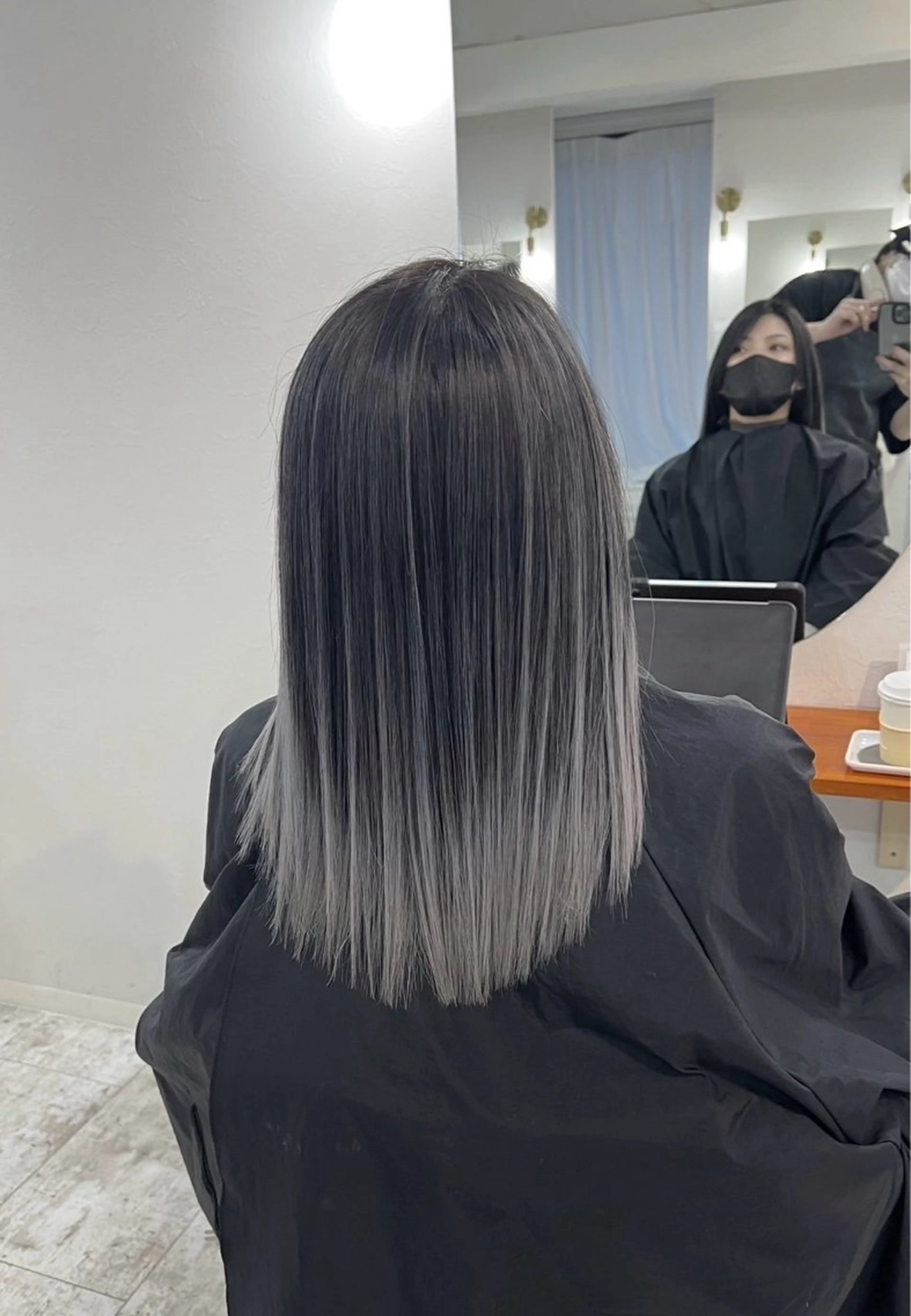 ミディアム カラー バレイヤージュ グレージュ レイヤーカット カット ヘアカラー トリートメント ROBIN所属・指名数No.1 /NAOYAのヘアスタイル