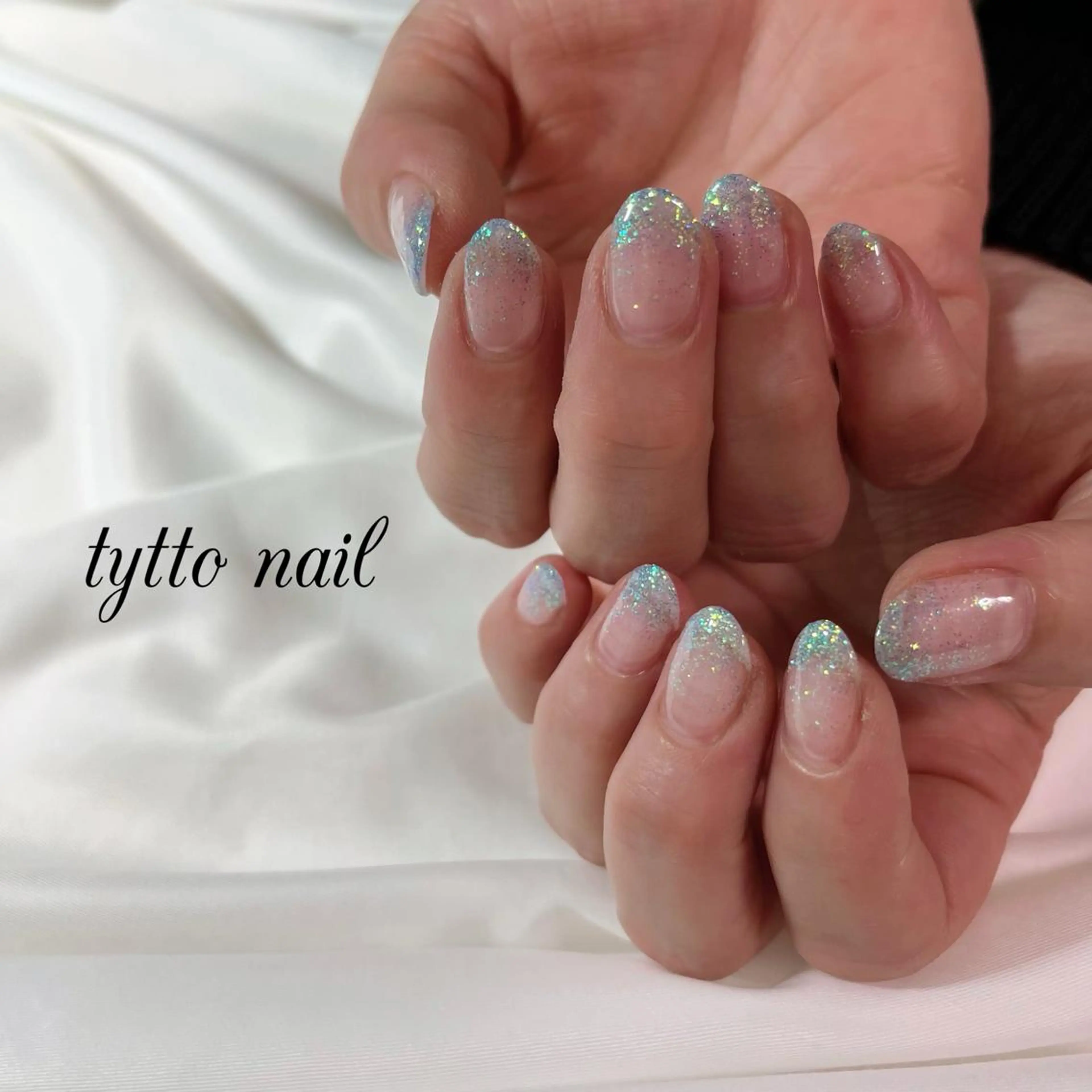 ネイル ブルー グラデーション キラキラネイル ラメ(グリッター) ラメグラデーション tytto nail ❤︎‪‪eri‪‪のネイルデザイン