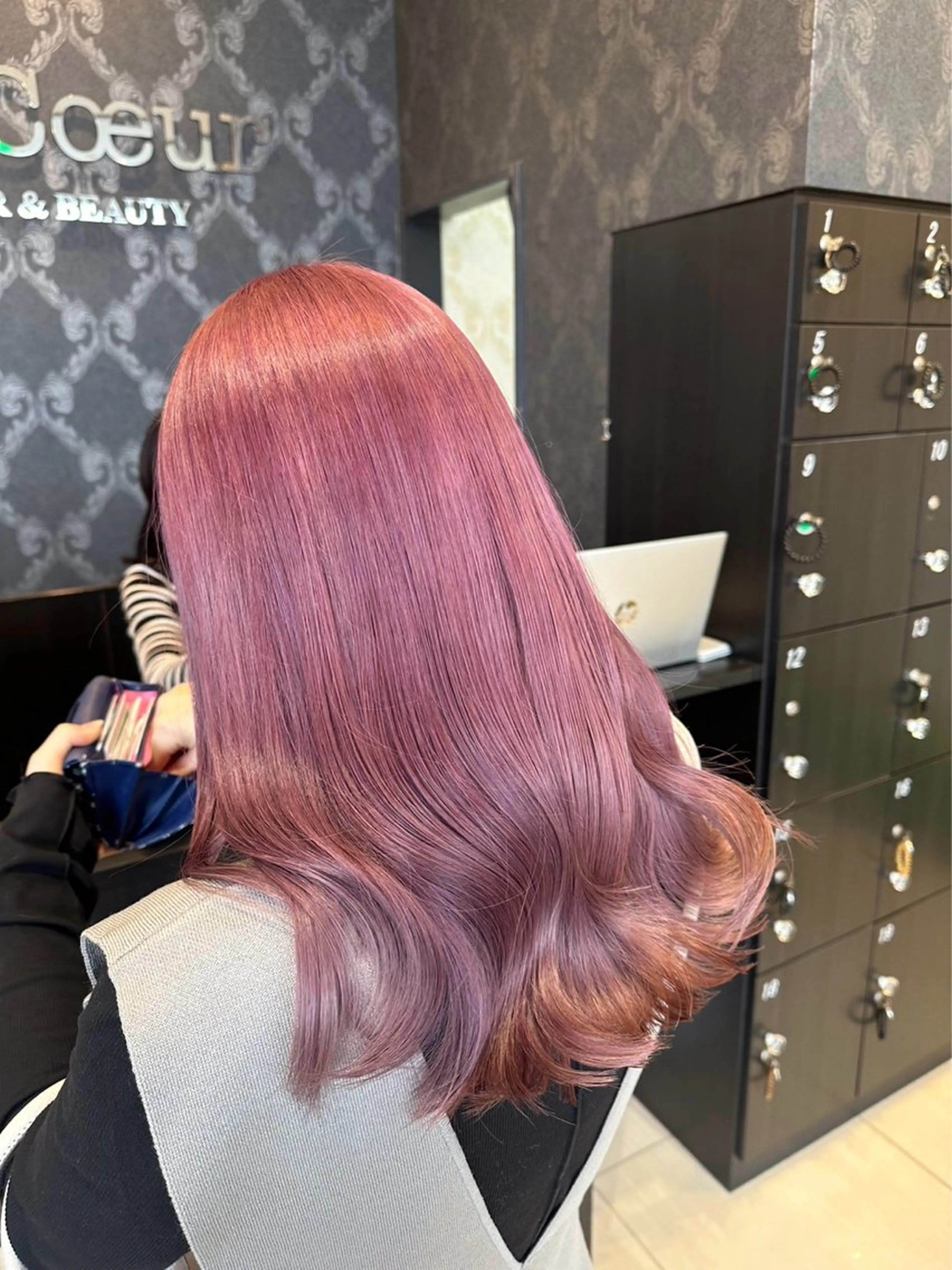 カラー 阿部 脩平のヘアスタイル