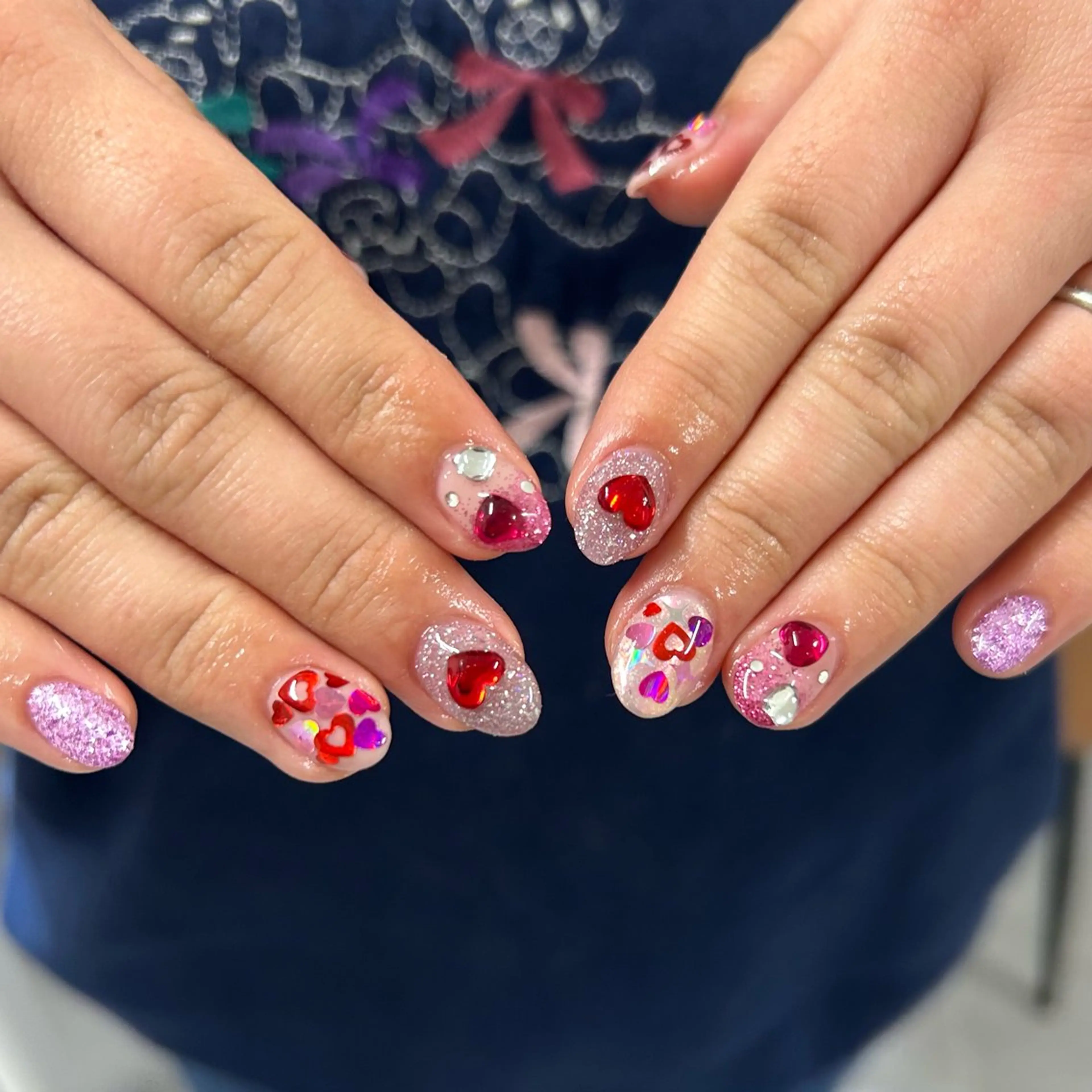 ネイル ハルナ/当日予約 🆗🪩のネイルデザイン