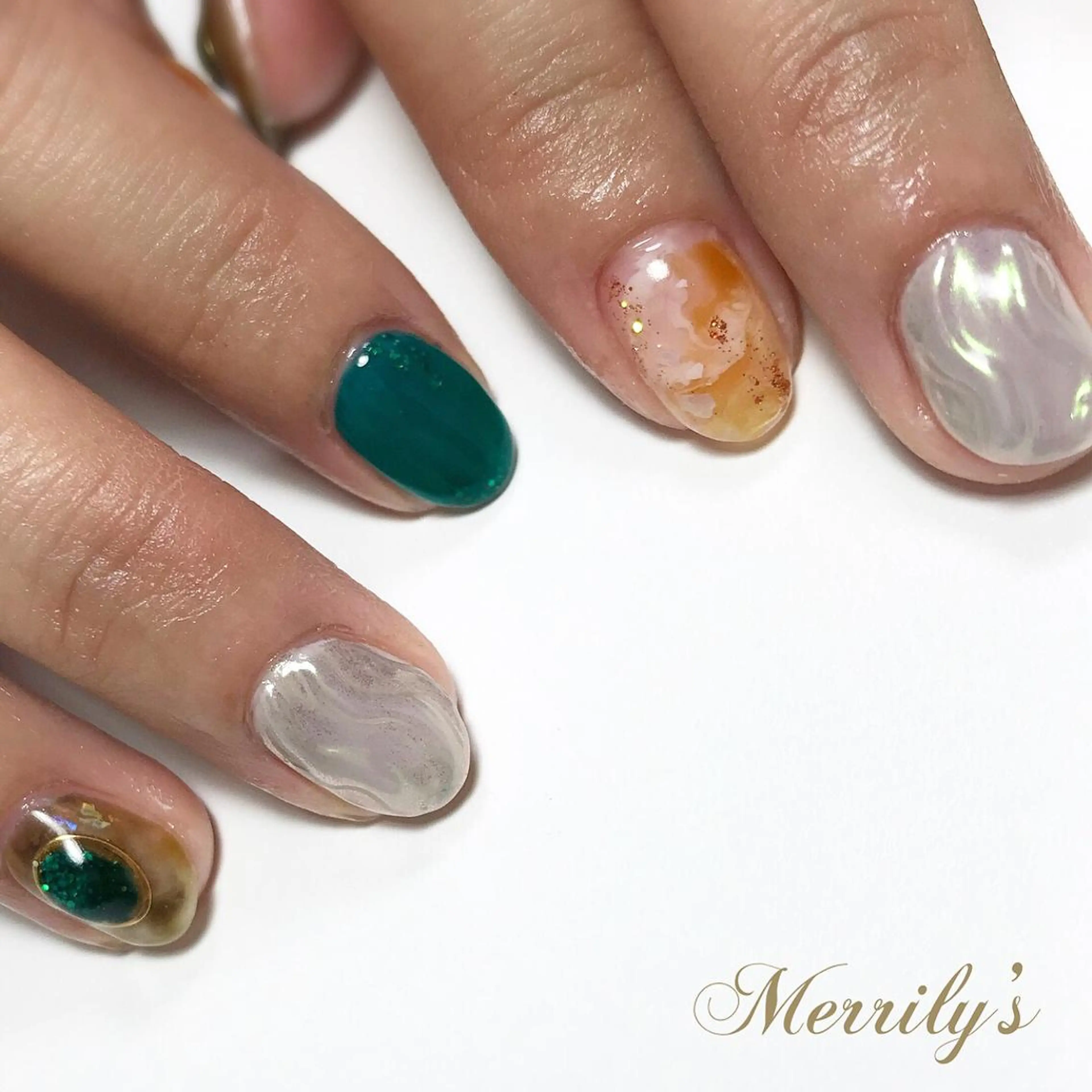 ネイル Merrily's所属・Merrily's Hagi Minaのネイルデザイン