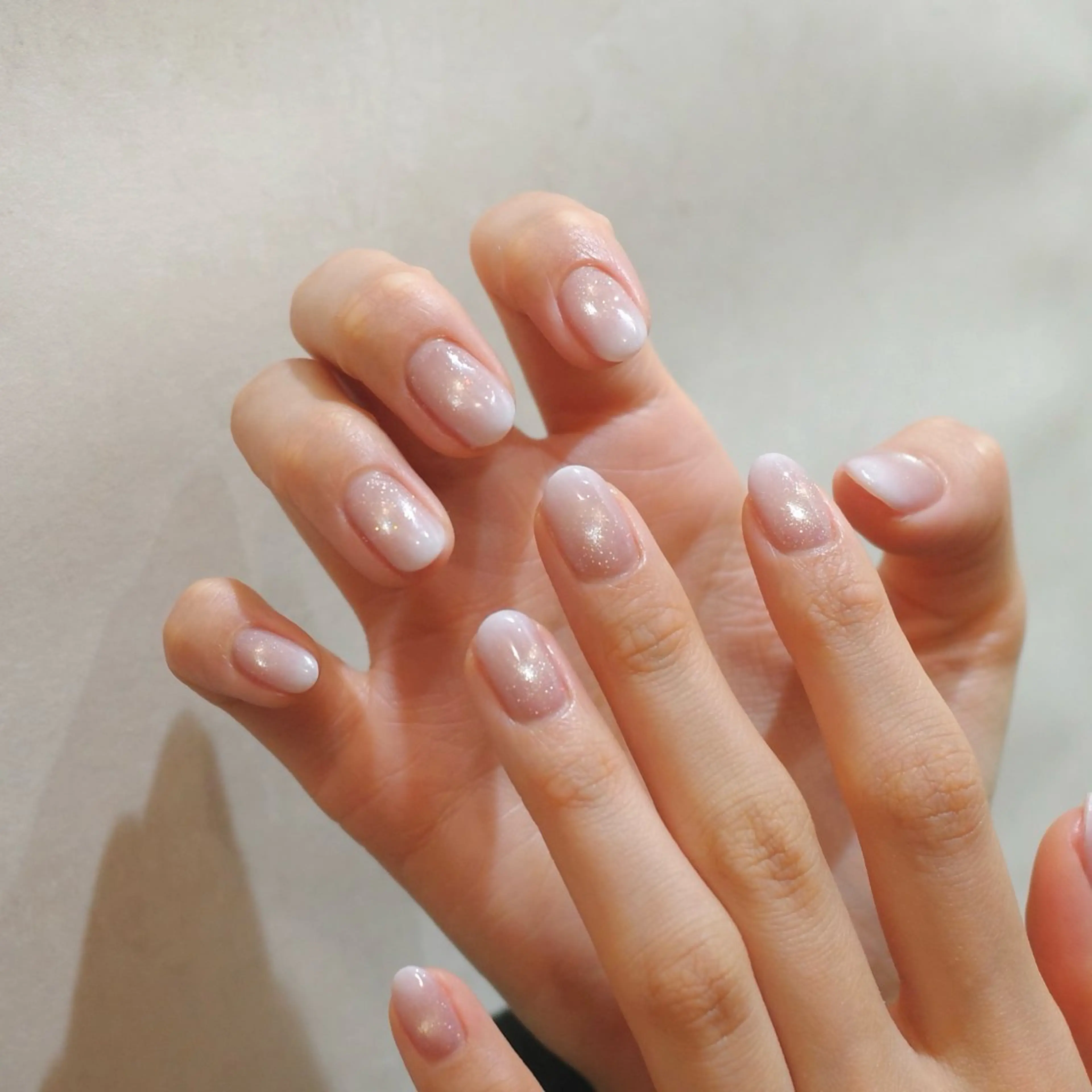 ネイル グラデーション 春ネイル ハンドネイル reika .のネイルデザイン