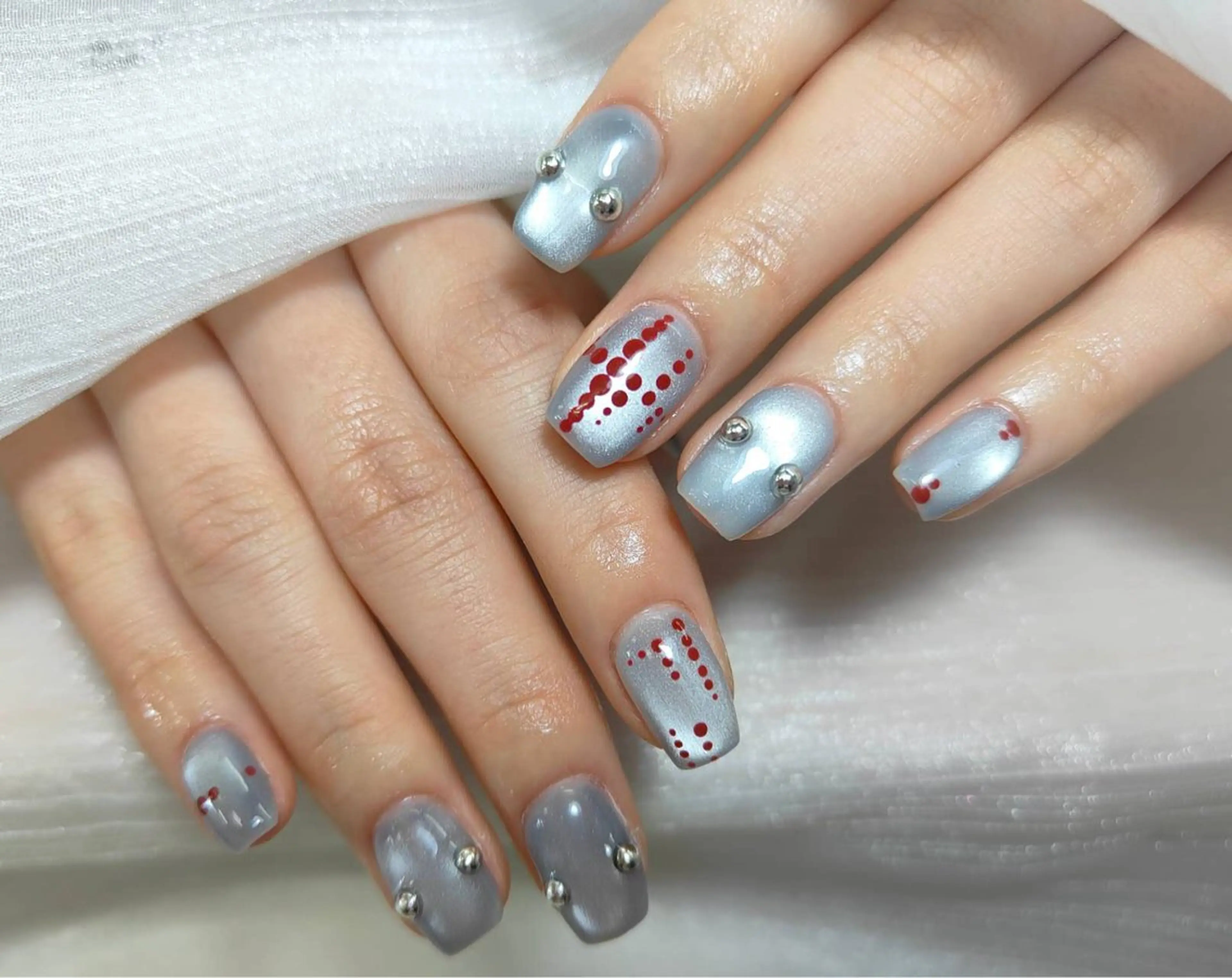 ネイル 小島 阿佑美のネイルデザイン