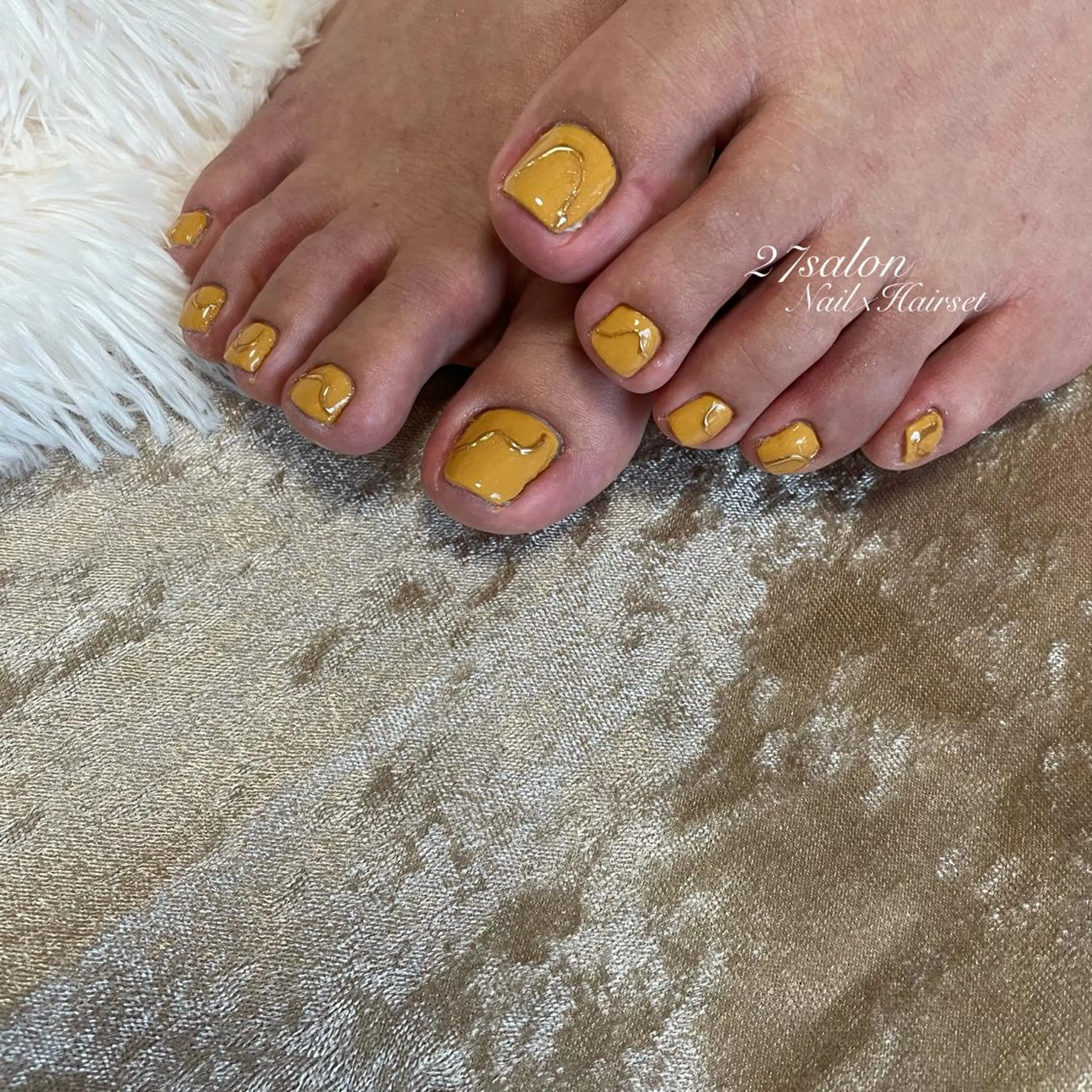 ネイル フットネイル ニュアンスネイル 27salon yuinaのネイルデザイン