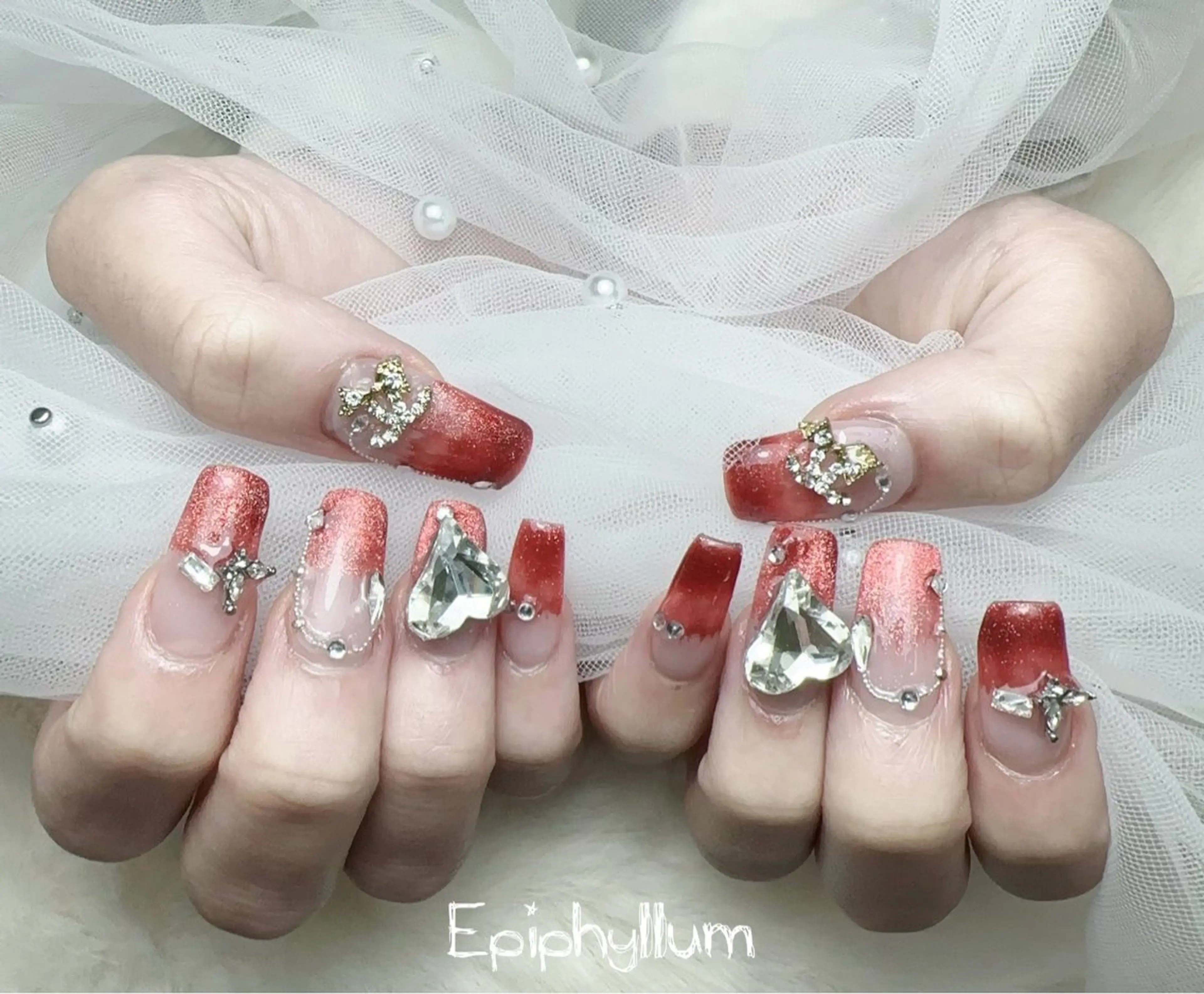 ネイル エピフィラム所属・グエン ミーのネイルデザイン