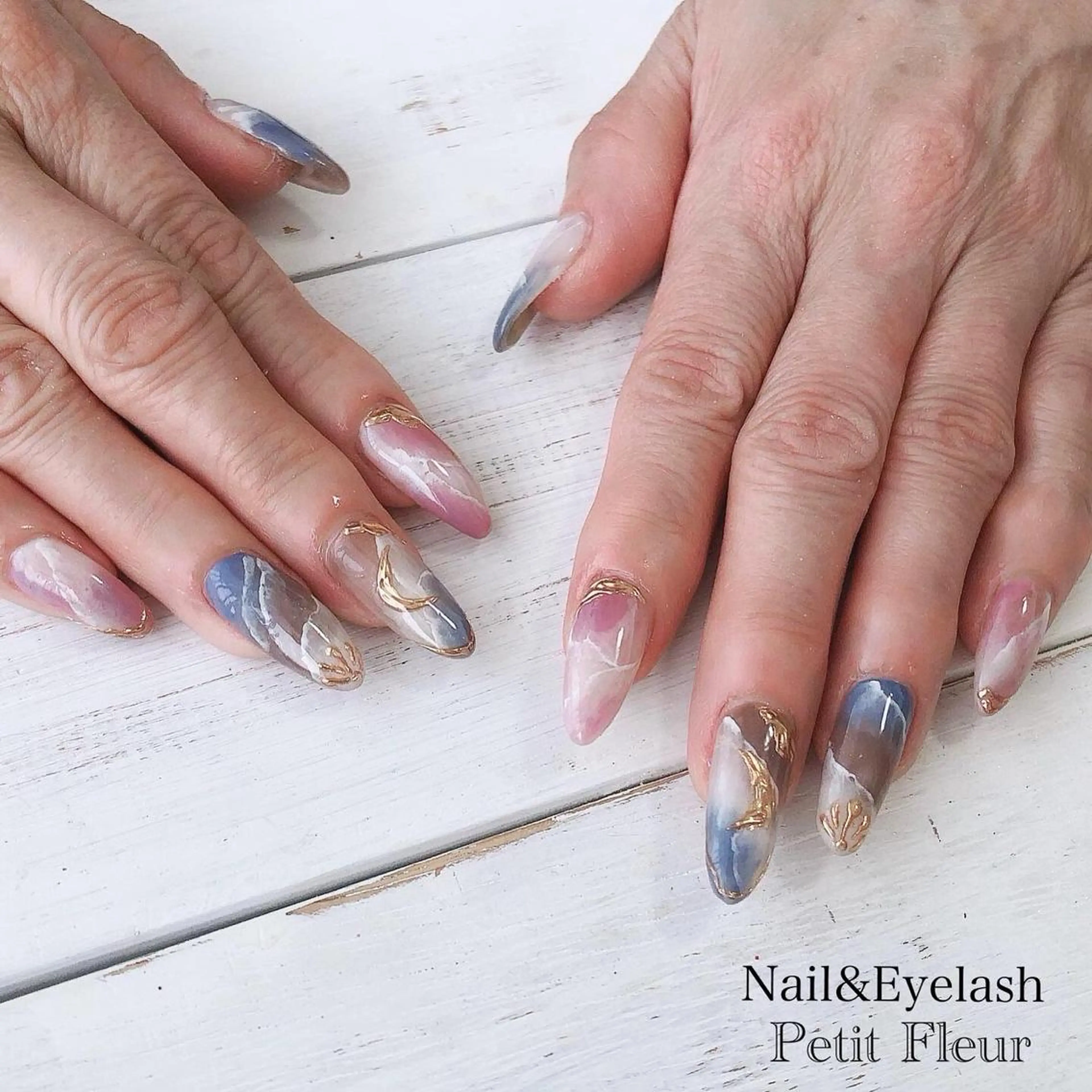 ネイル Petit Fleur所属・青柳 亜梨奈のマツエク・マツパデザイン